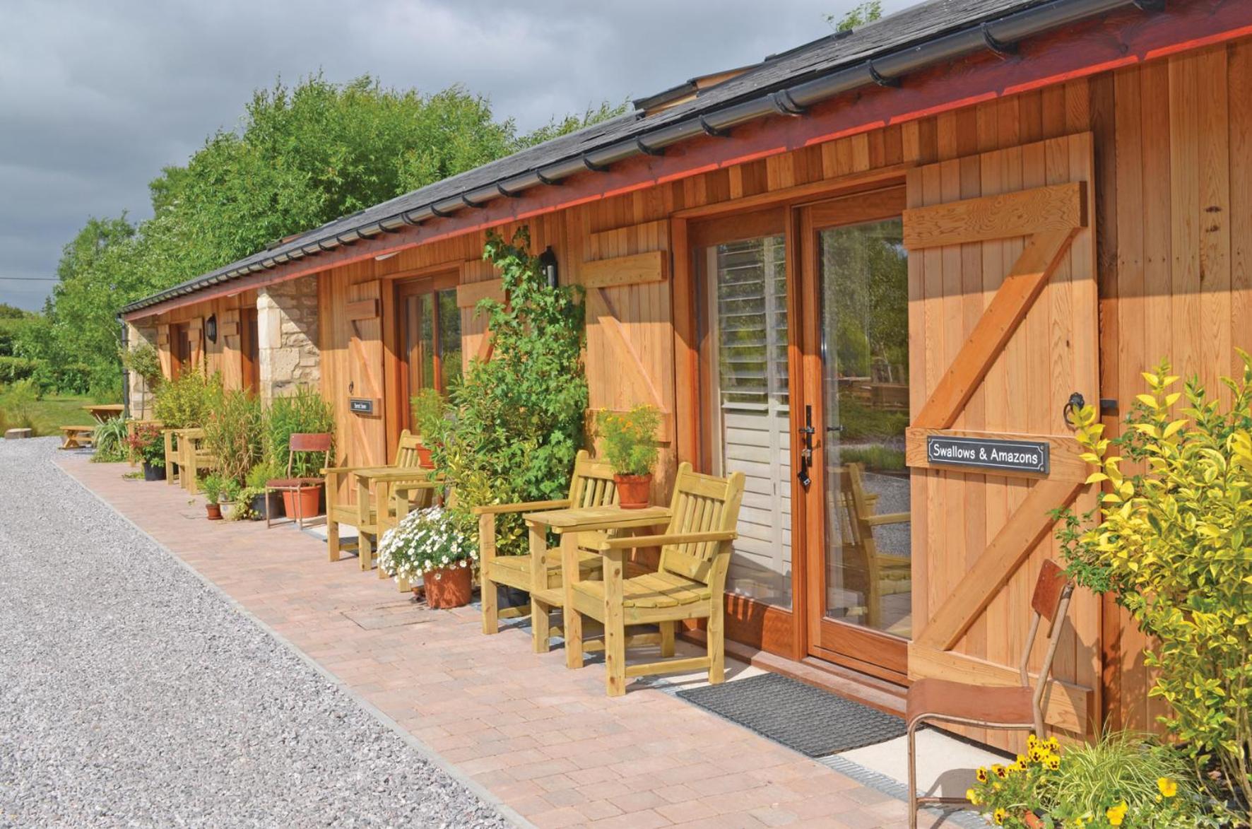 Widbrook Barns