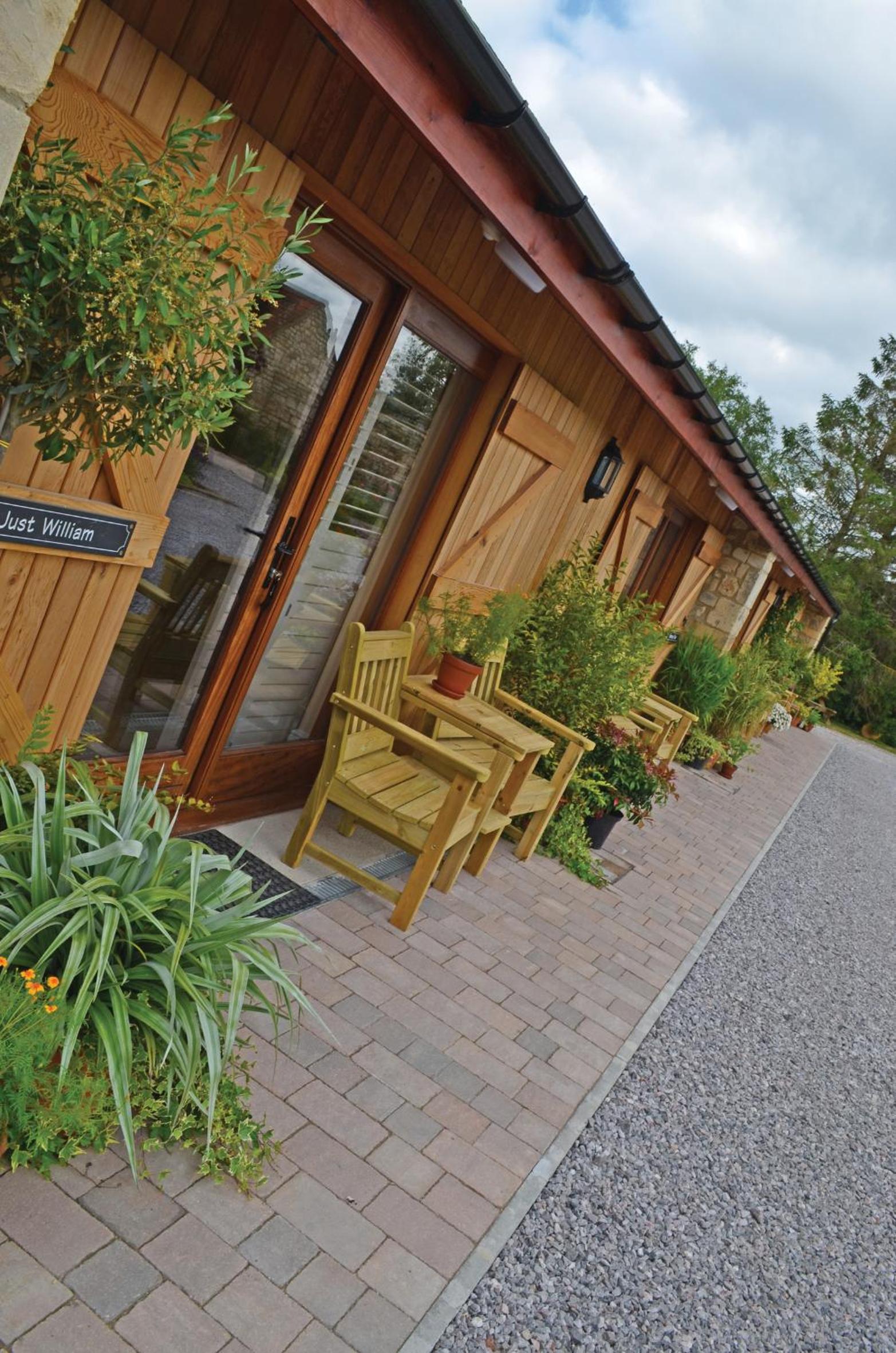 Widbrook Barns