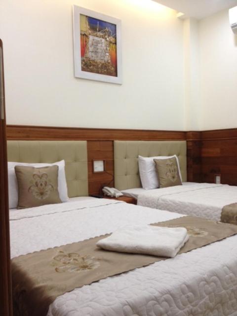 Au Lac Hotel