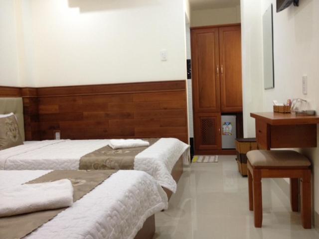Au Lac Hotel