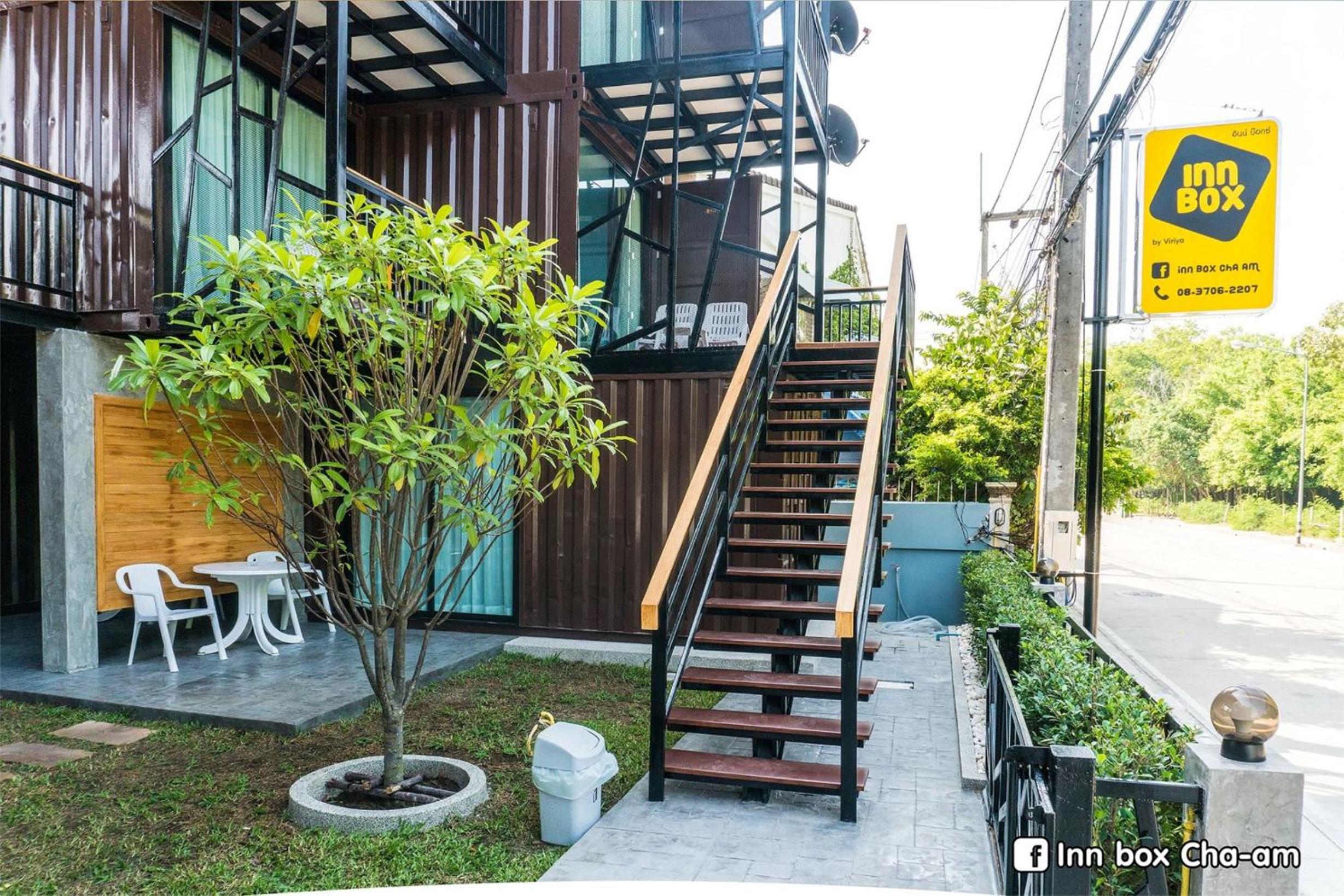 Inn Box ChA-AM