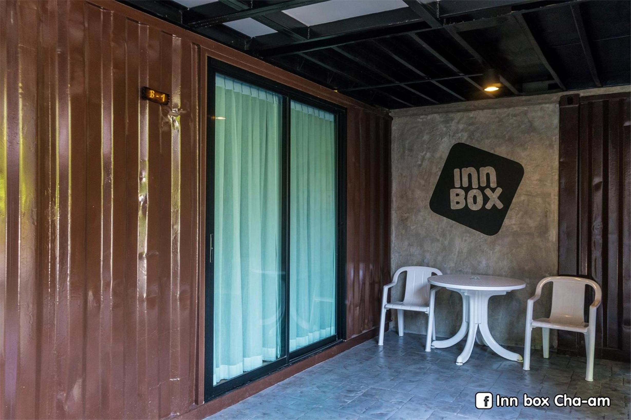 Inn Box ChA-AM