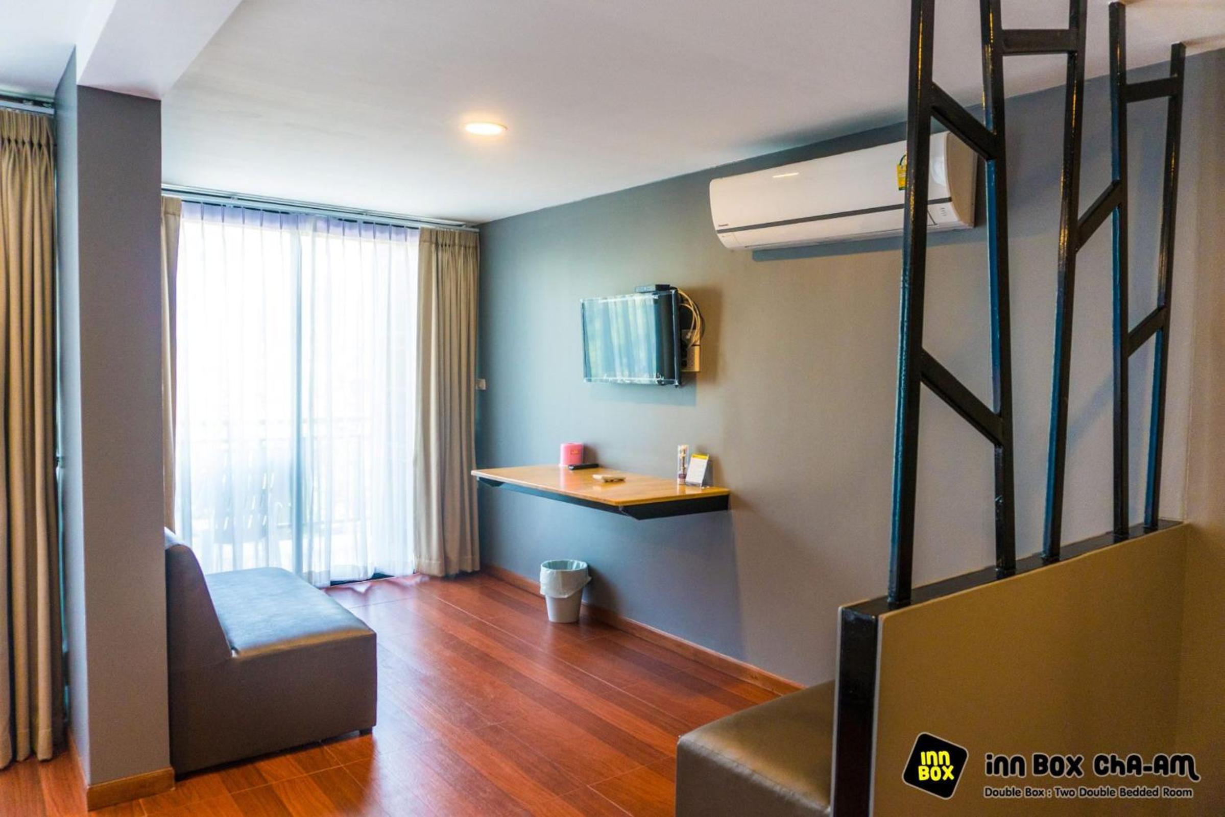 Inn Box ChA-AM