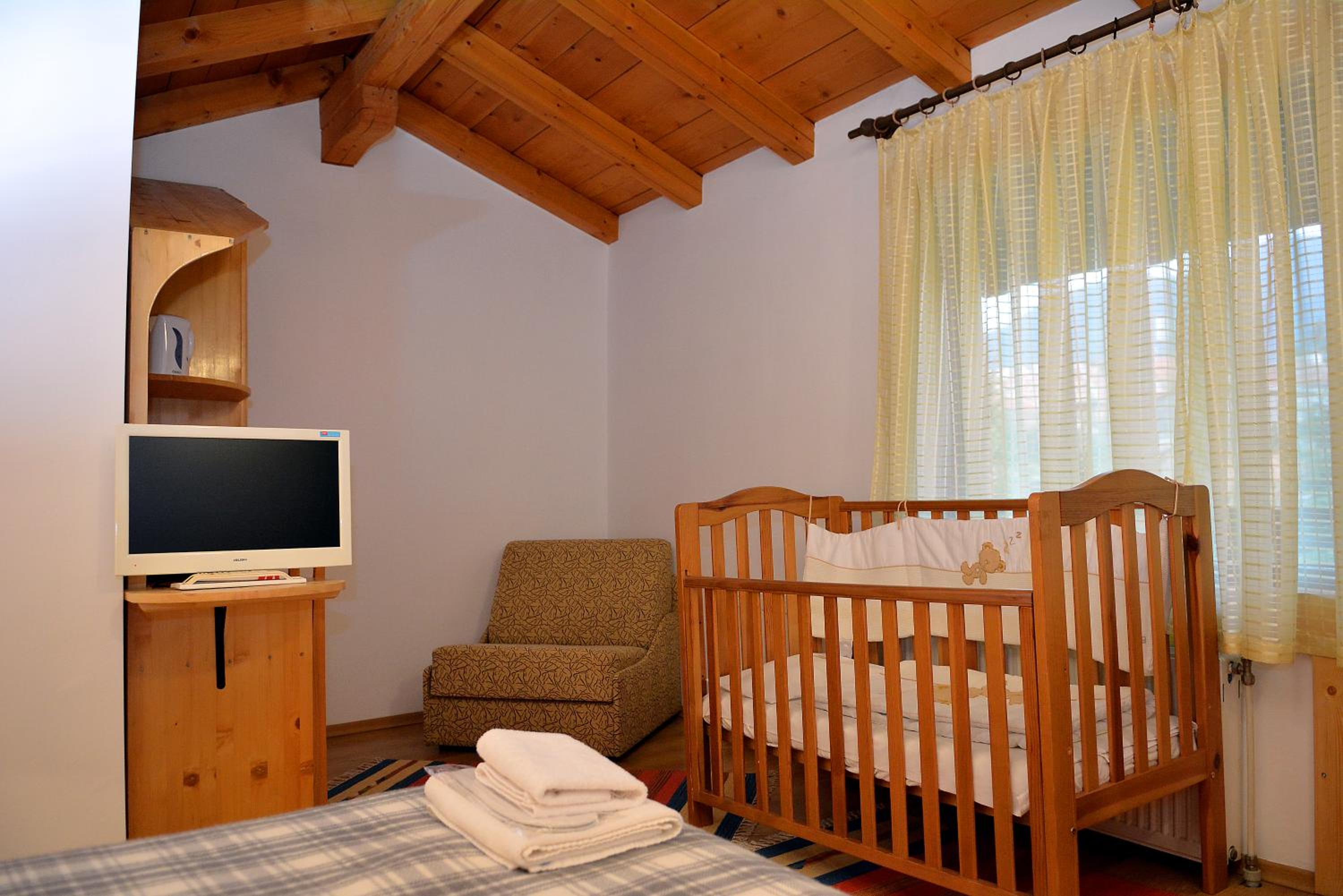 Bansko Vacations - Trenchova Guest House - Property Image 45