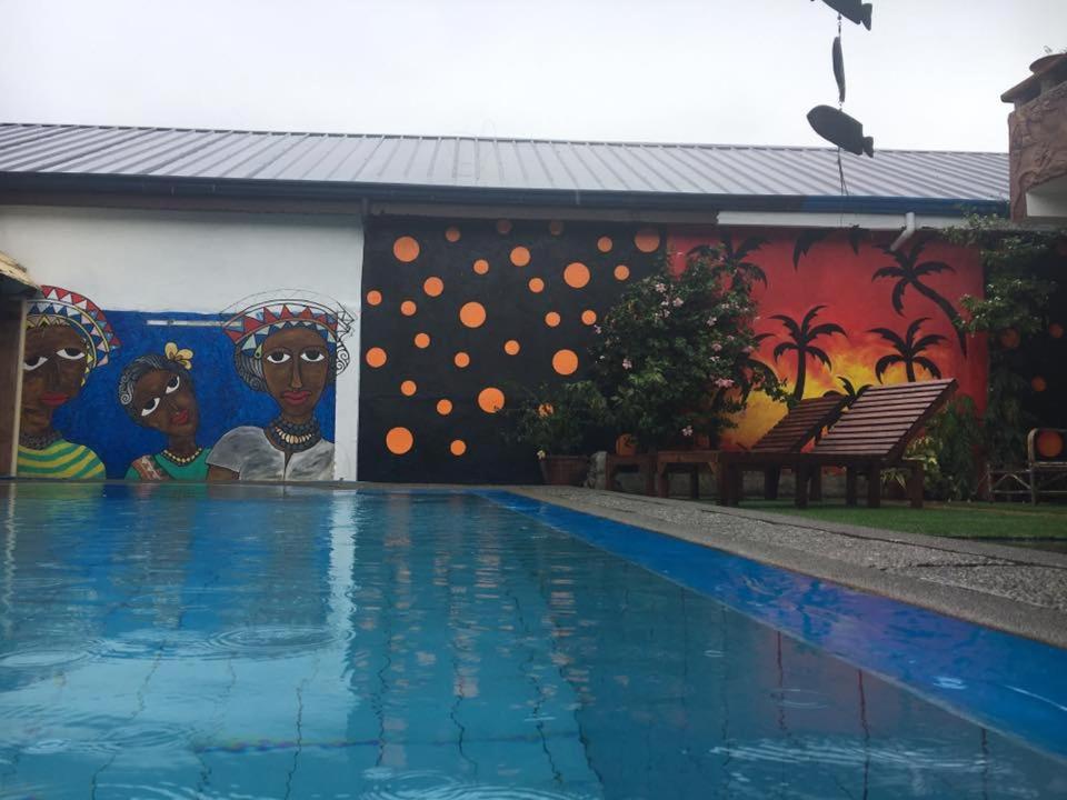Lala Panzi Bed and Breakfast