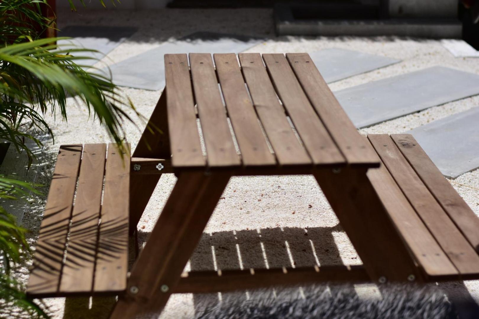 Veli Vilaa Dhiffushi - Beachfront