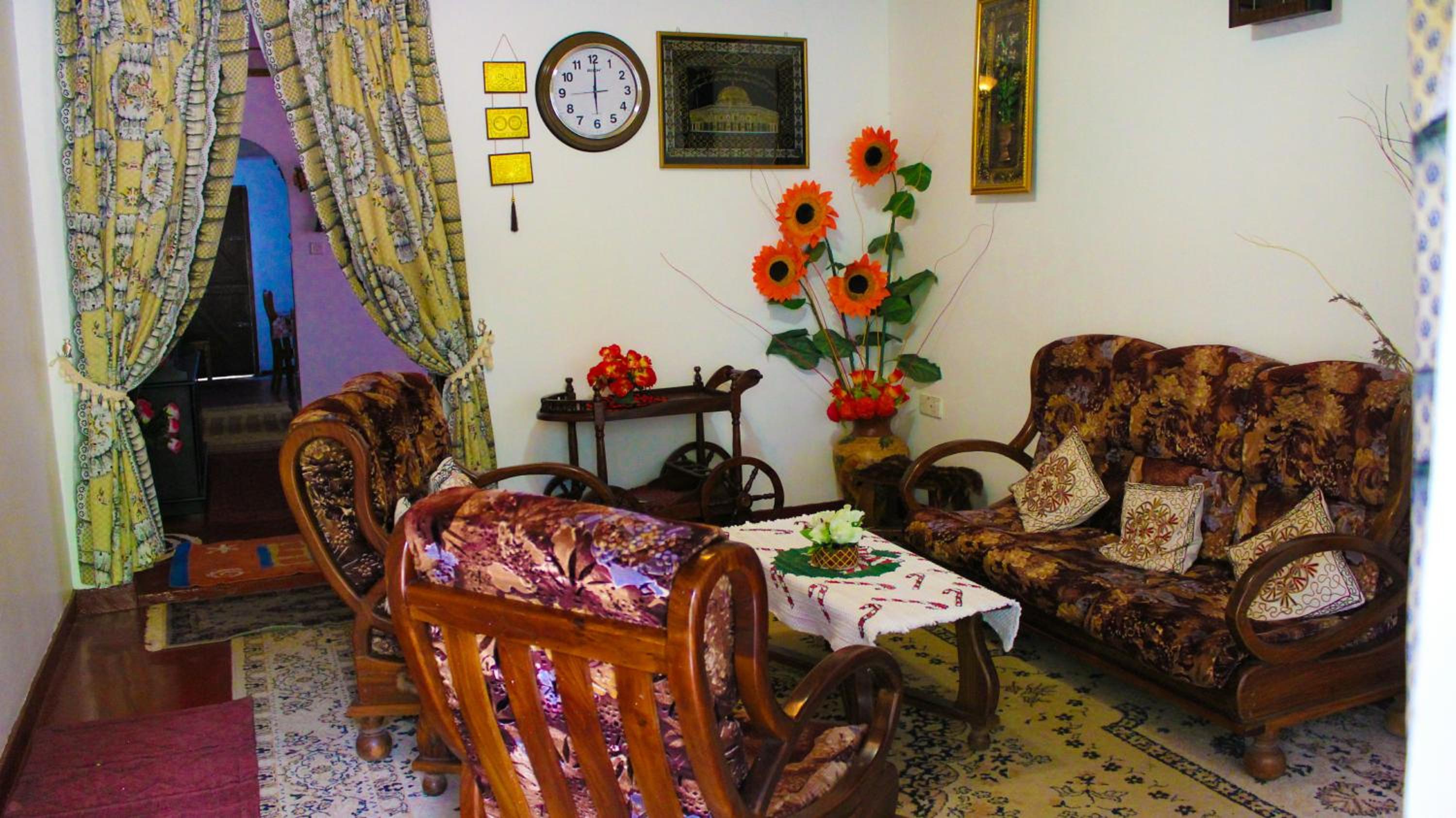 Green Haven Villa & Guest House