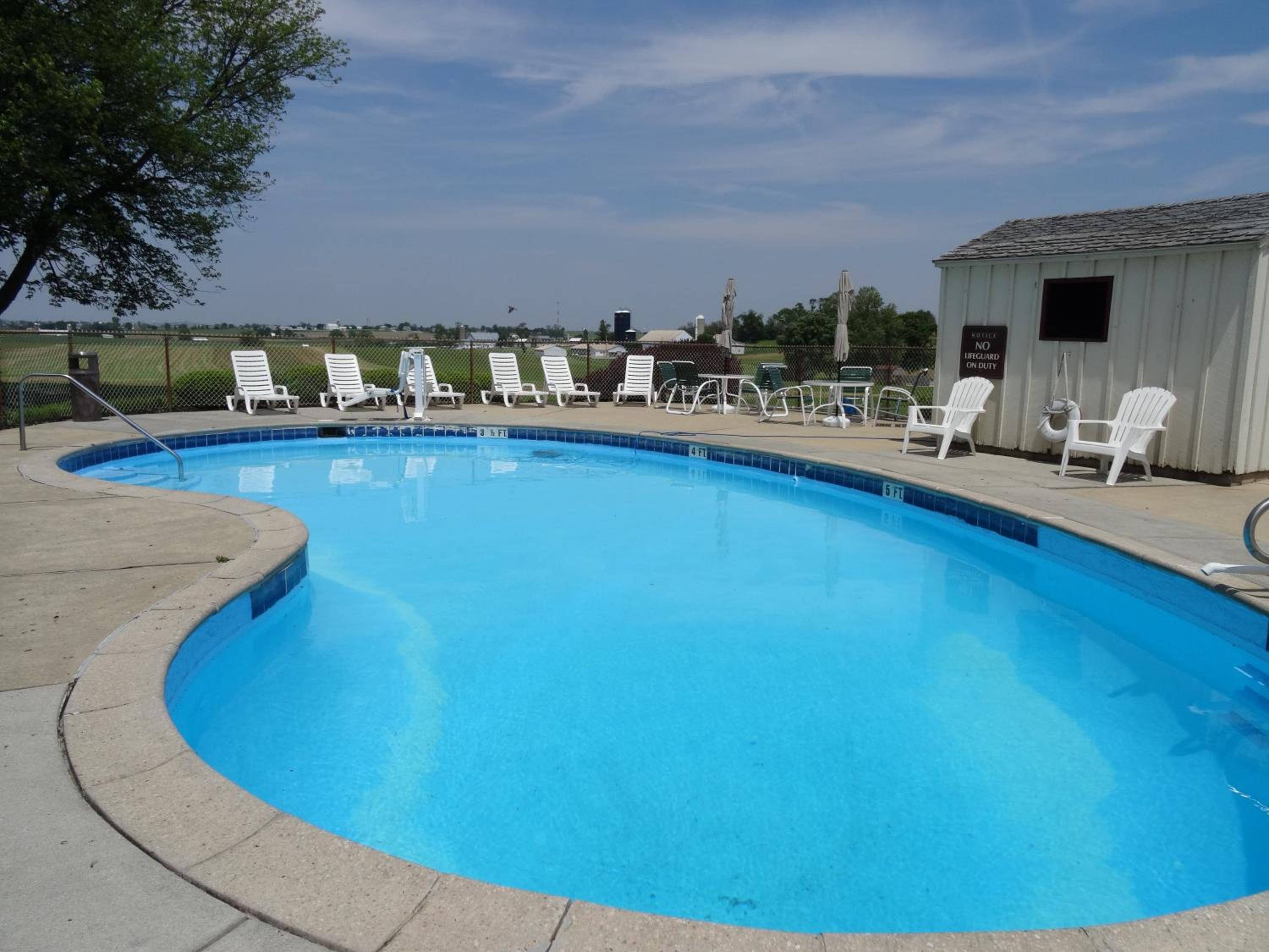 Amish Country Motel view 2
