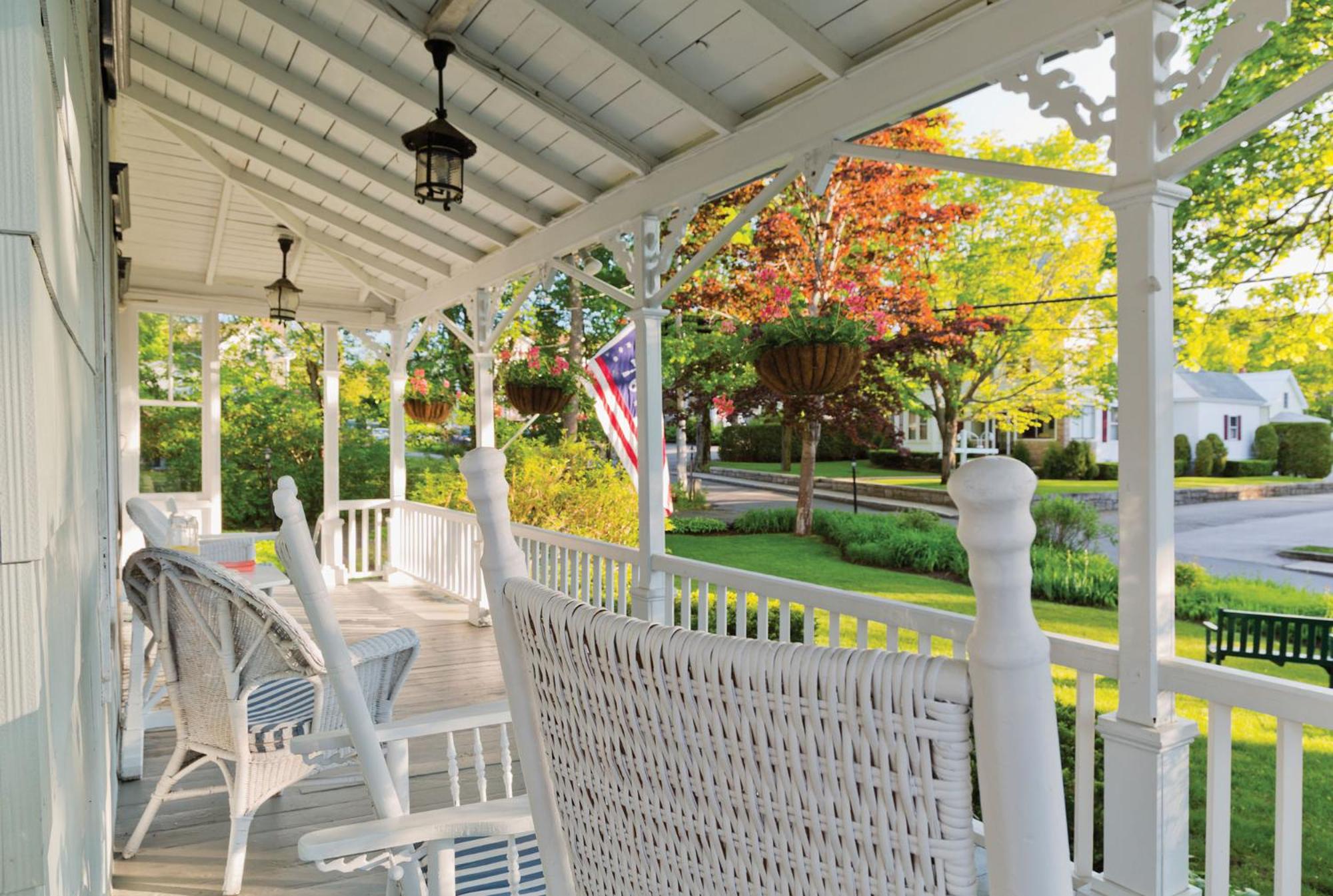 The Elmhurst Inn