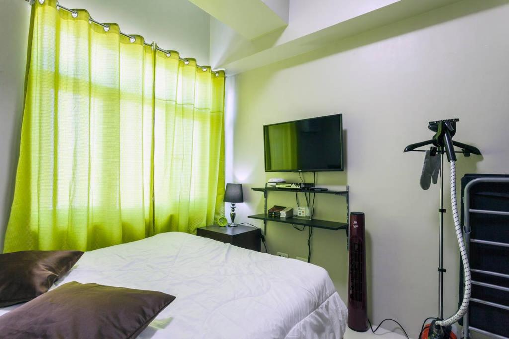 Yong's Place at Vista Residences Taft view 5