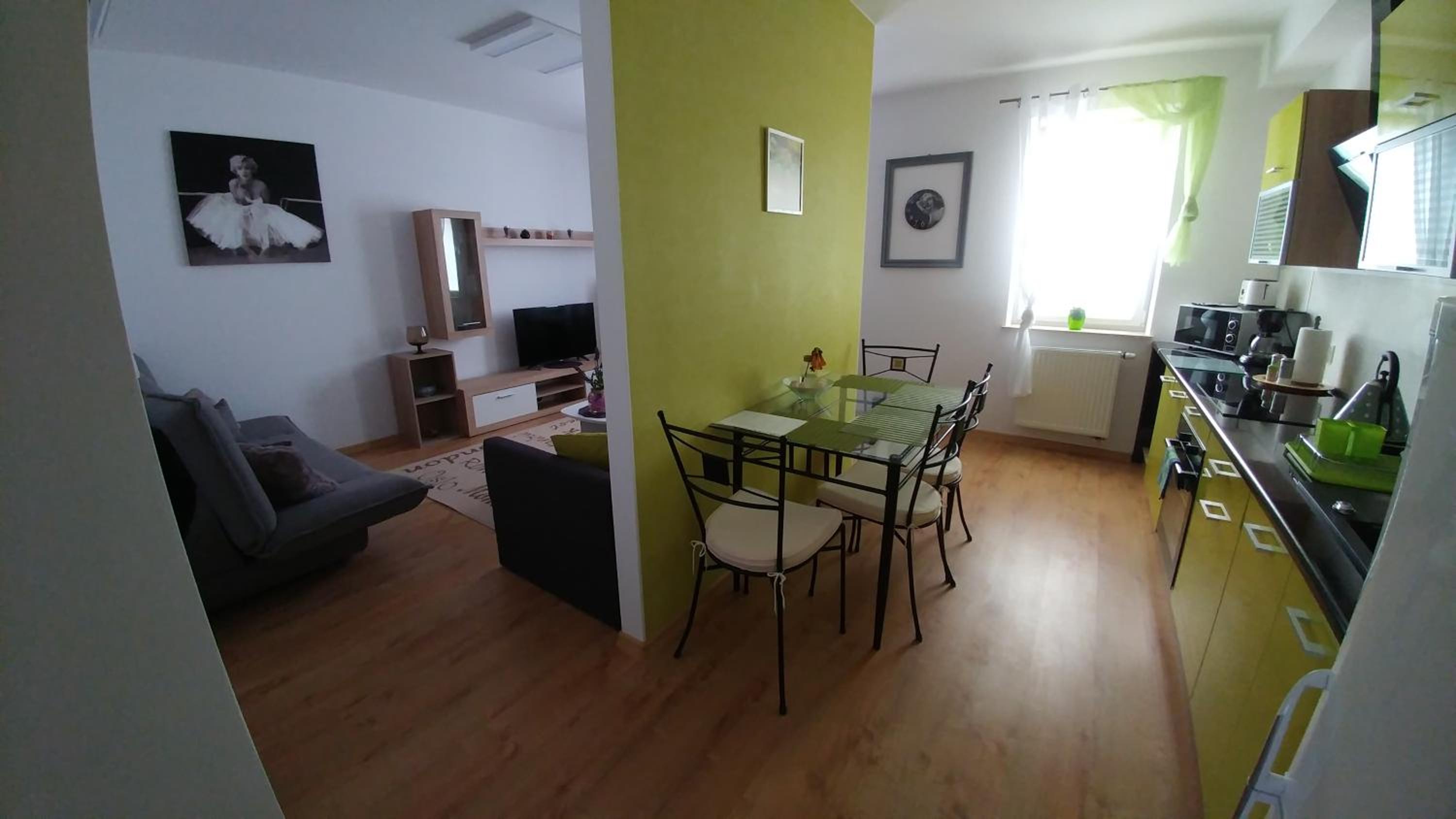 Polhouse Apartamenty view 4