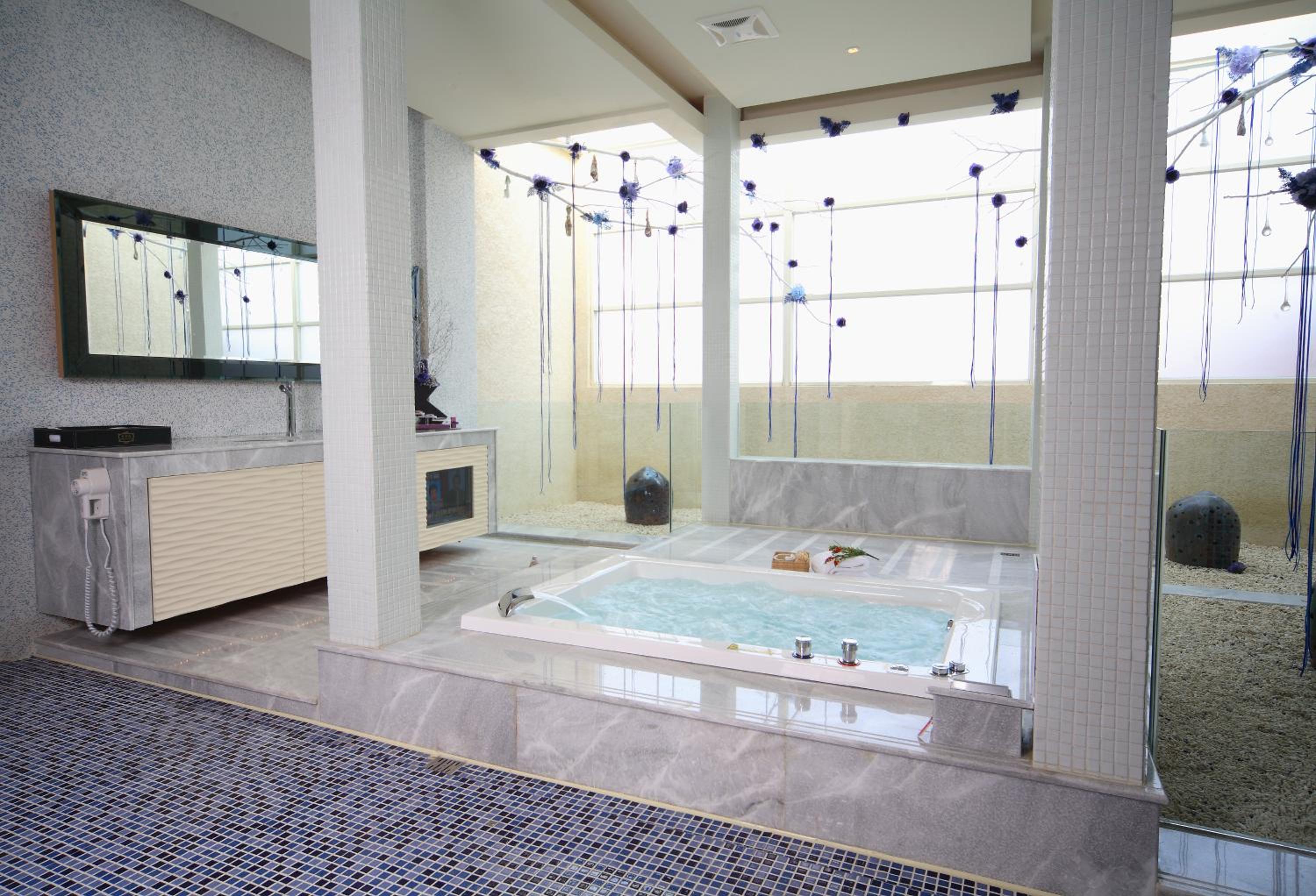 Vogue Boutique Motel