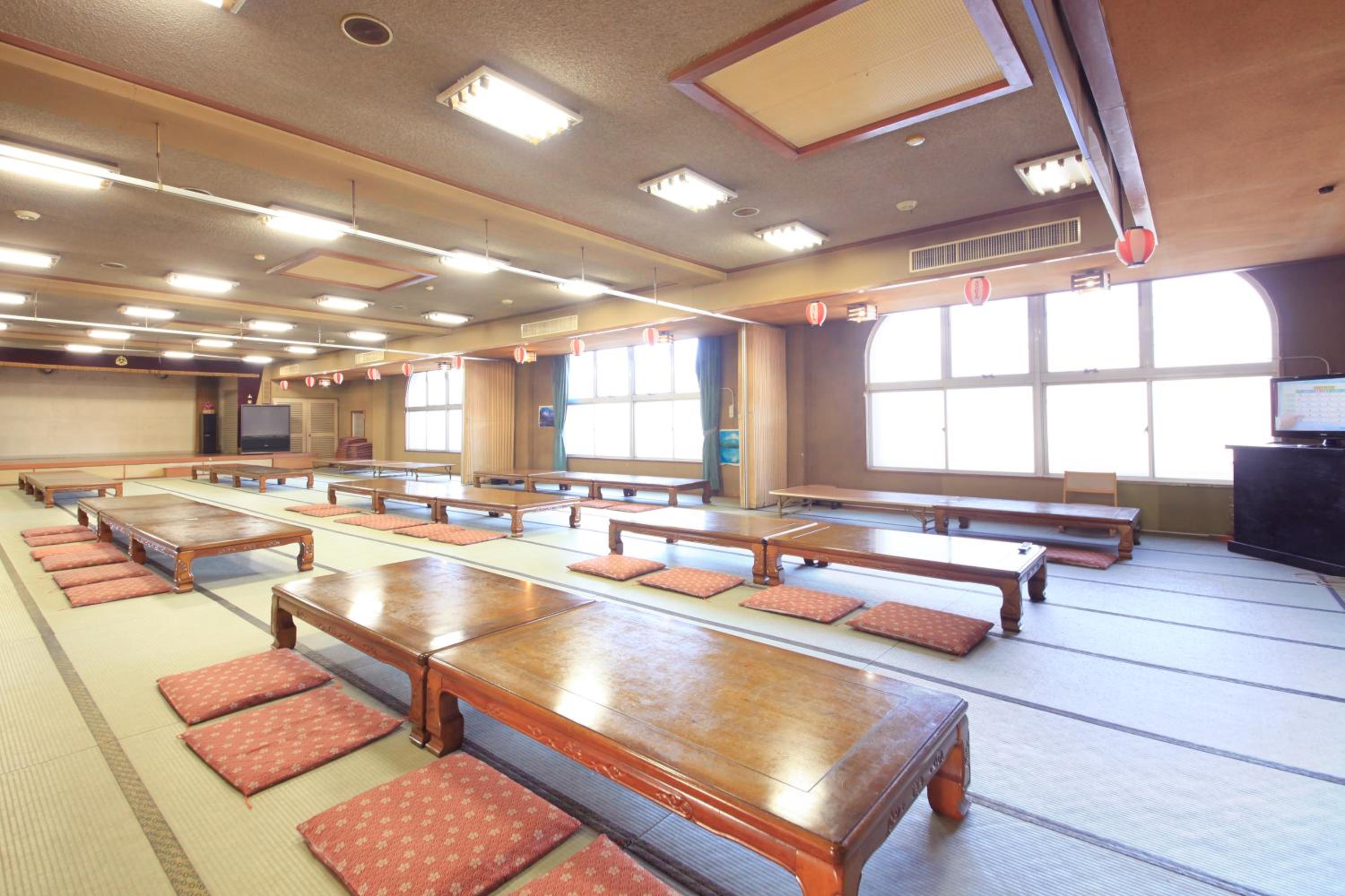 meeting & event spaces