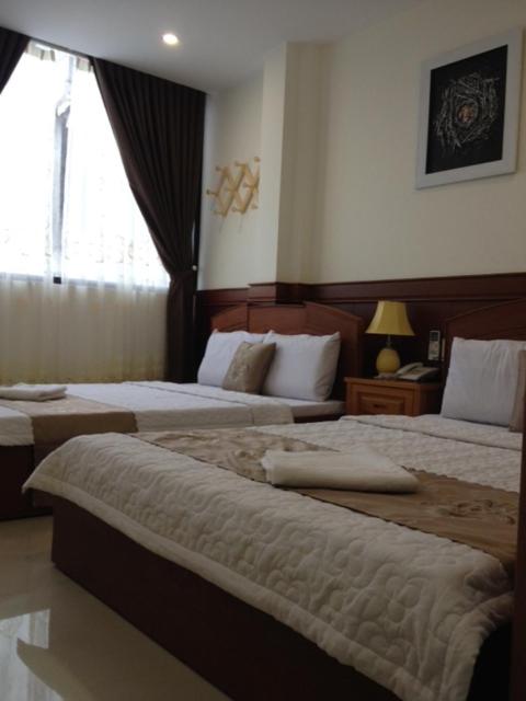 Au Lac Hotel
