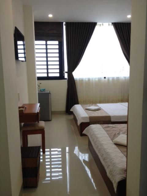 Au Lac Hotel