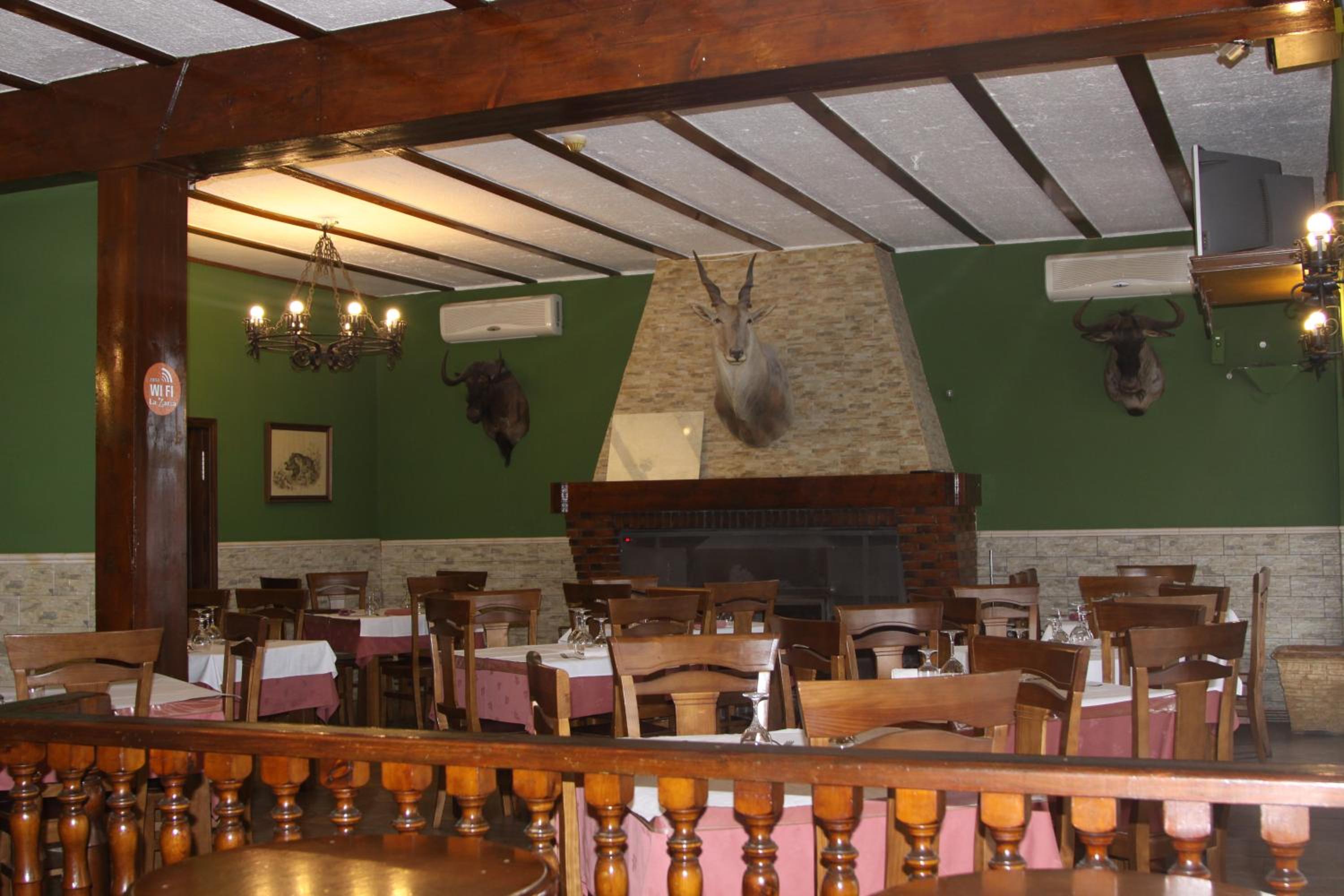 Hostal La Zarza