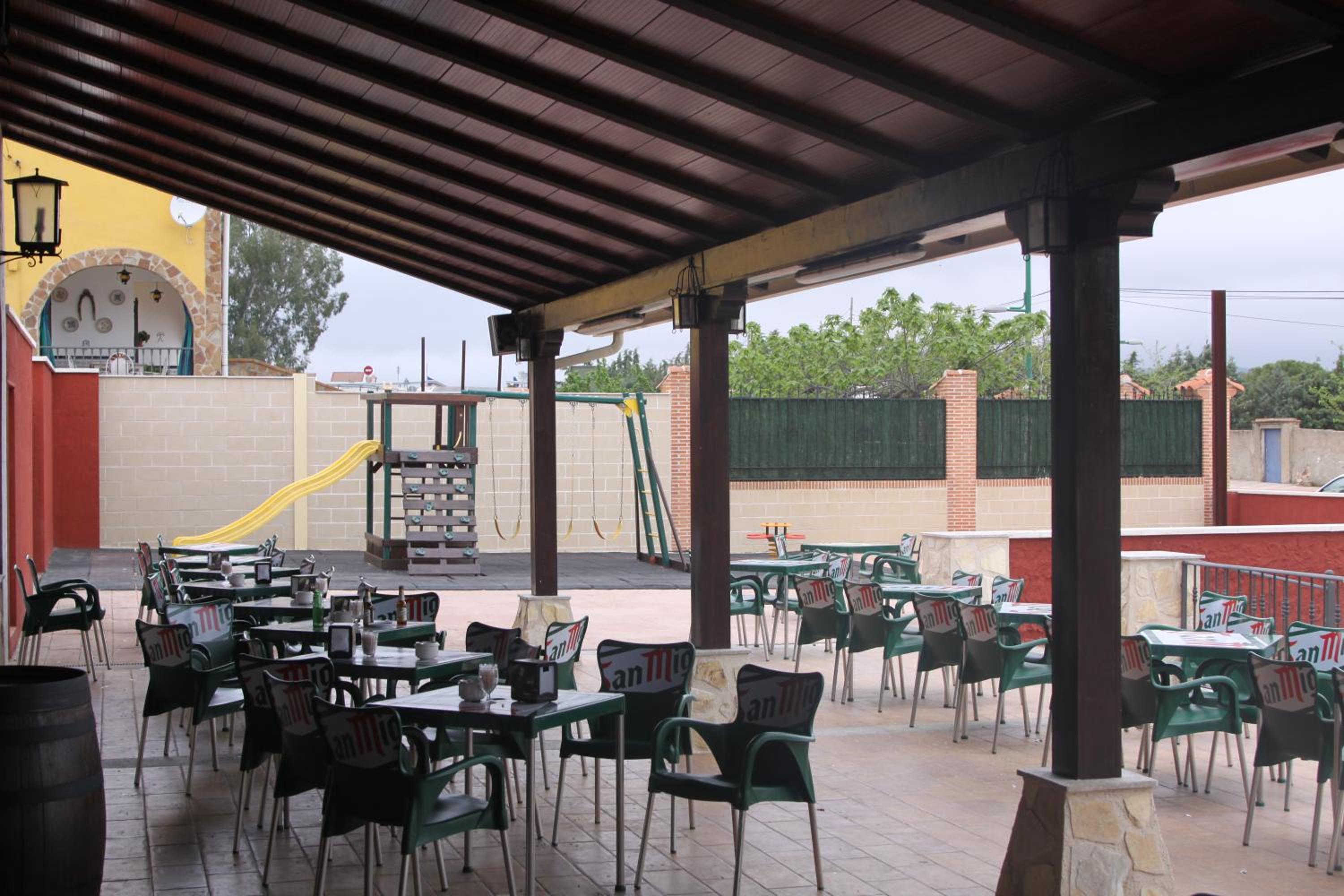 Hostal La Zarza