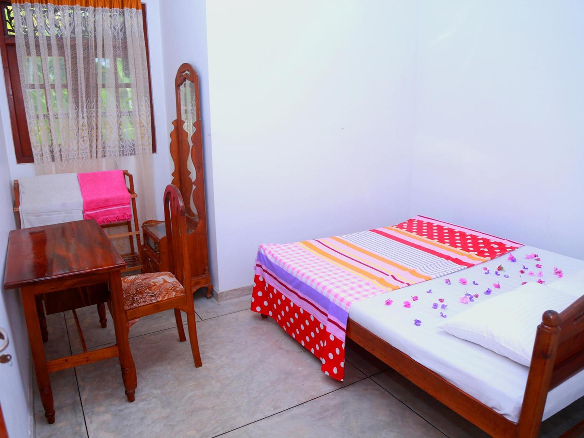 Siluni Homes view 5