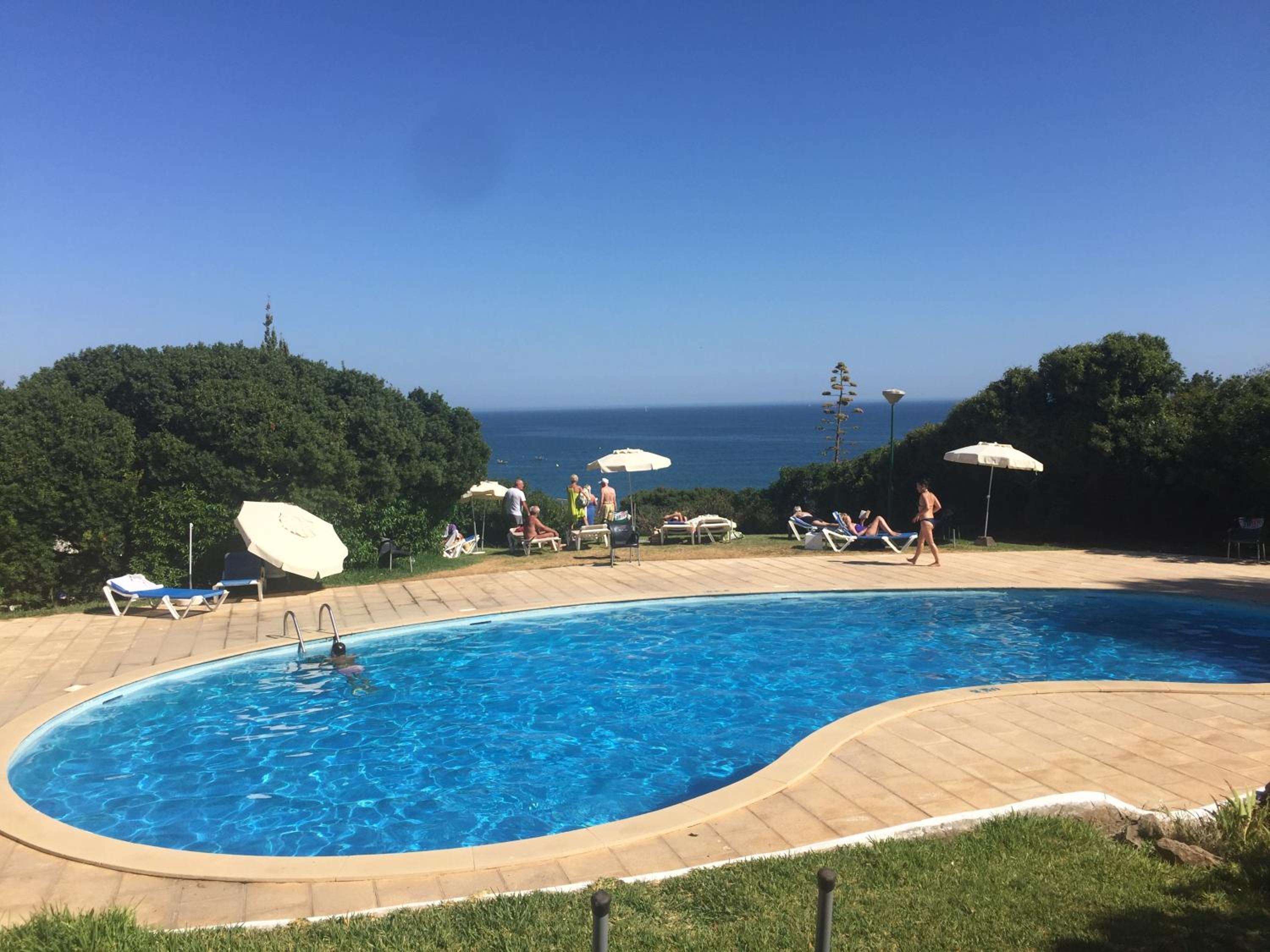 Vivenda Jardim Mar Algarve Porches view 5