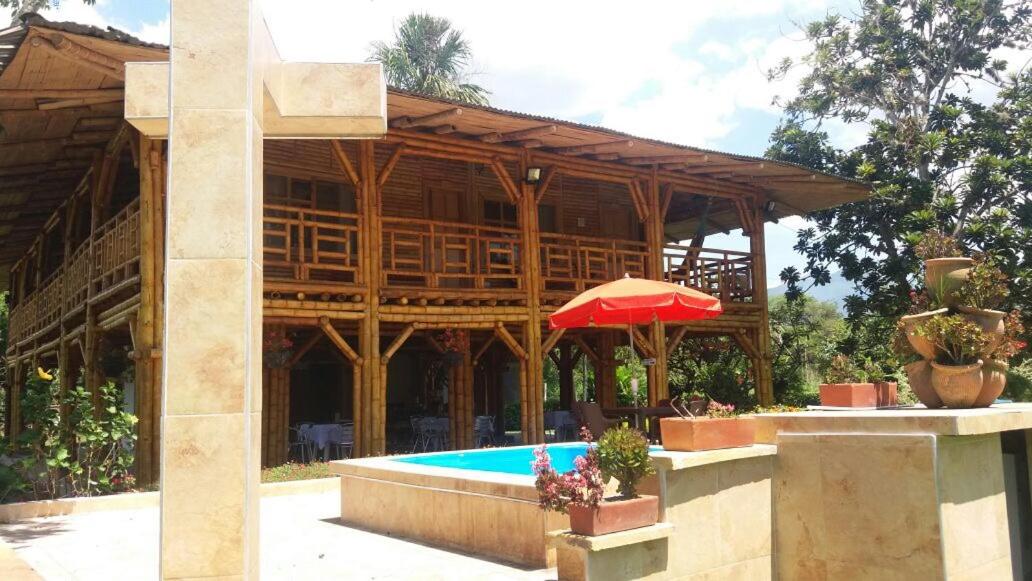 Hotel Campestre Campos Verdes