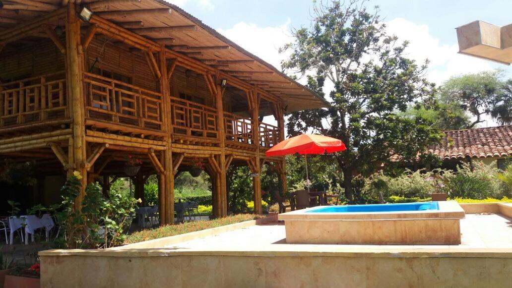 Hotel Campestre Campos Verdes