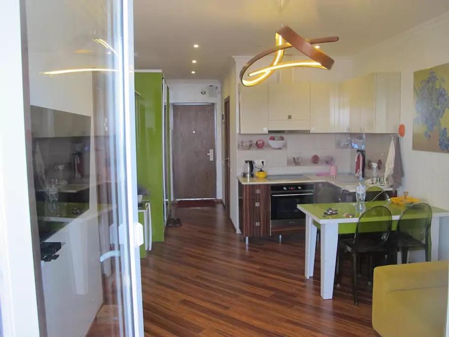 Apartment on Kobaladze str 2 view 2