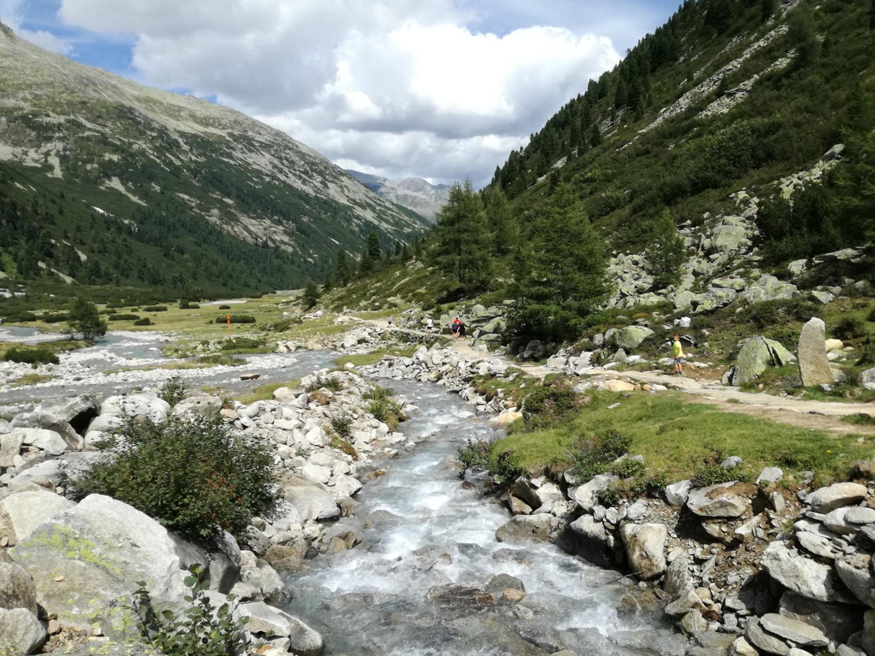 Apart Tiefenbach