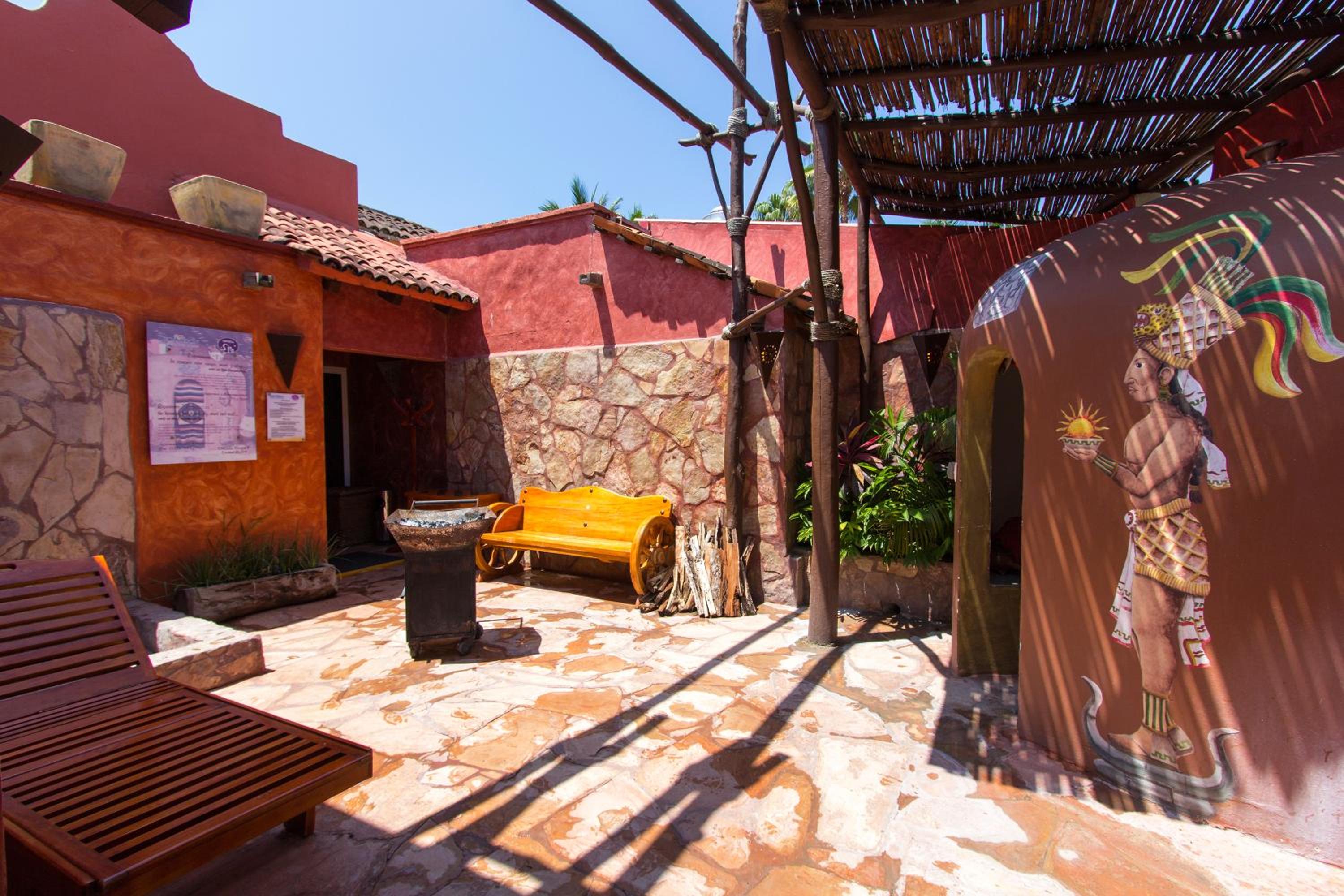 Puerto Vallarta Vacations - Grand Decameron Complex Bucerias, A Trademark All-Inclusive Resort - Property Image 4