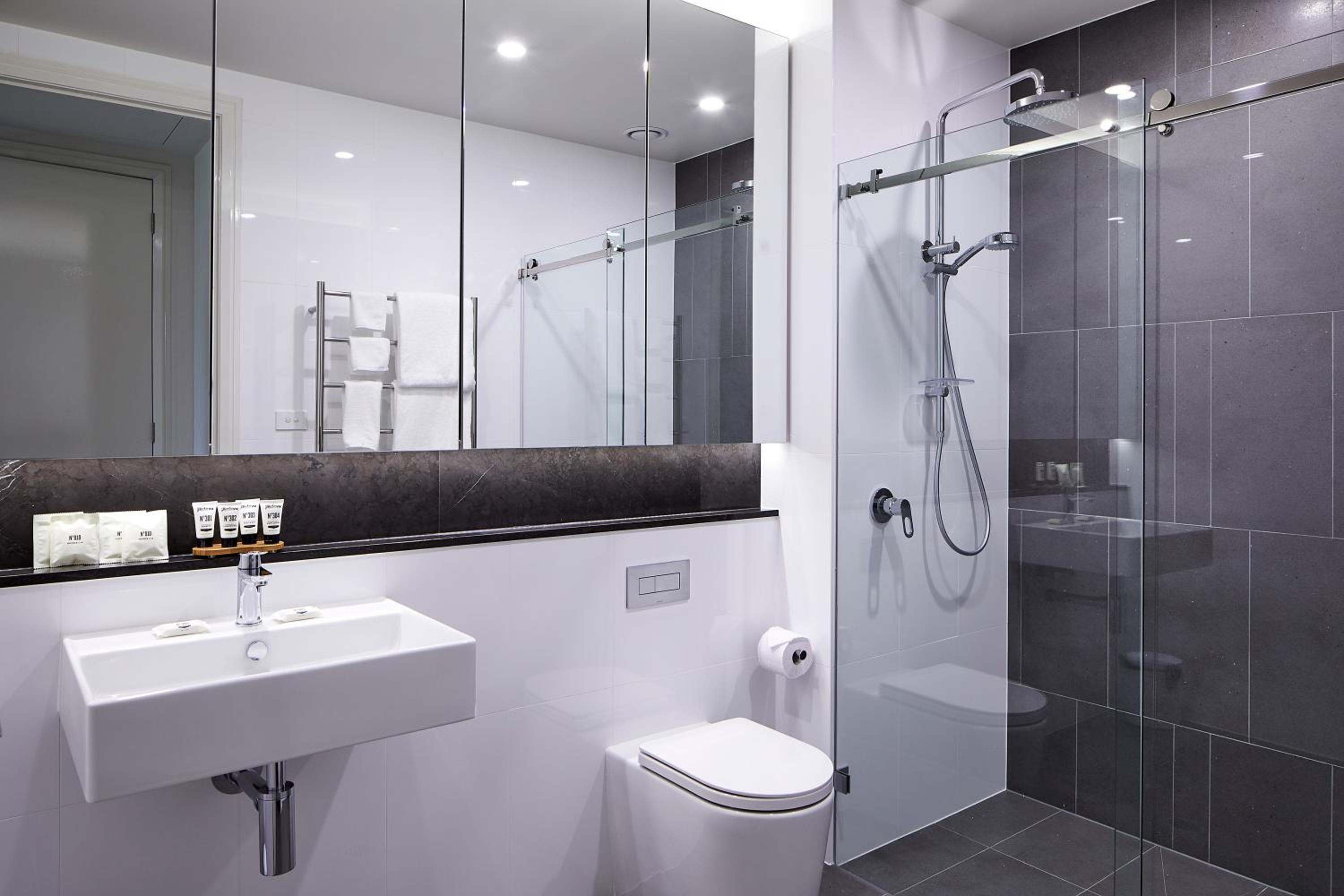 Canberra Vacations - Knightsbridge Canberra - Property Image 2