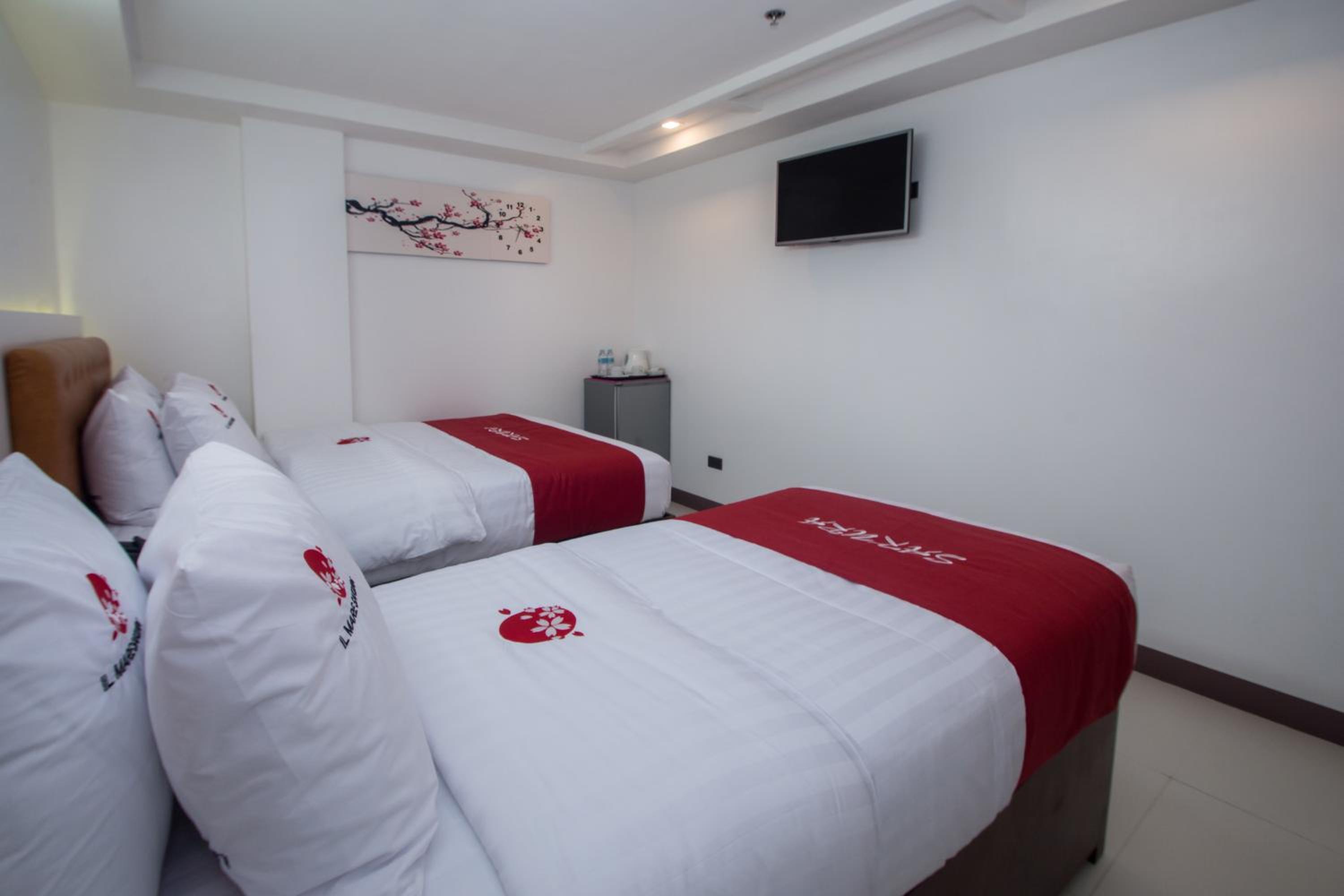 IL Mare Sakura Resort Boracay