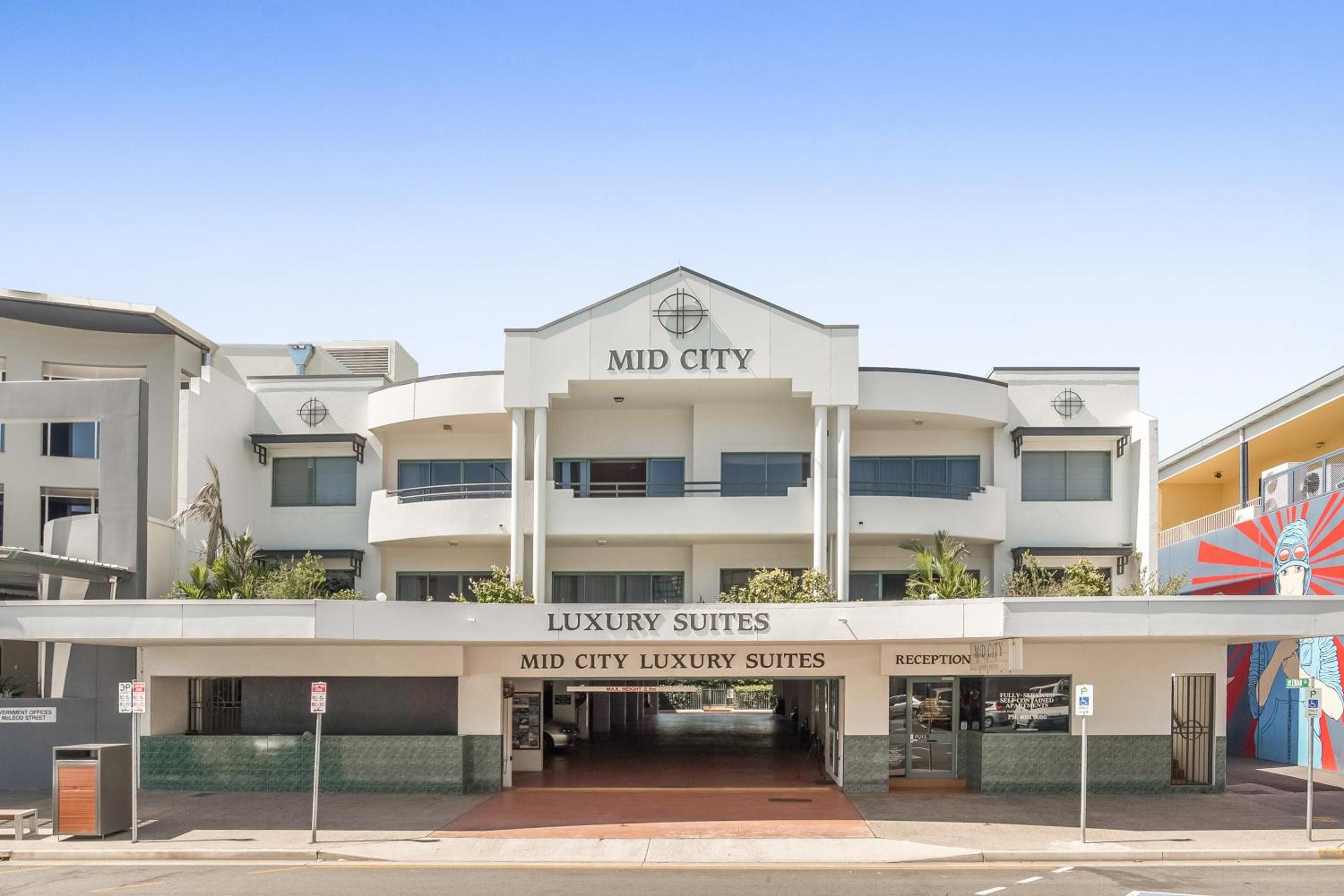 Mid City Luxury Suites-0