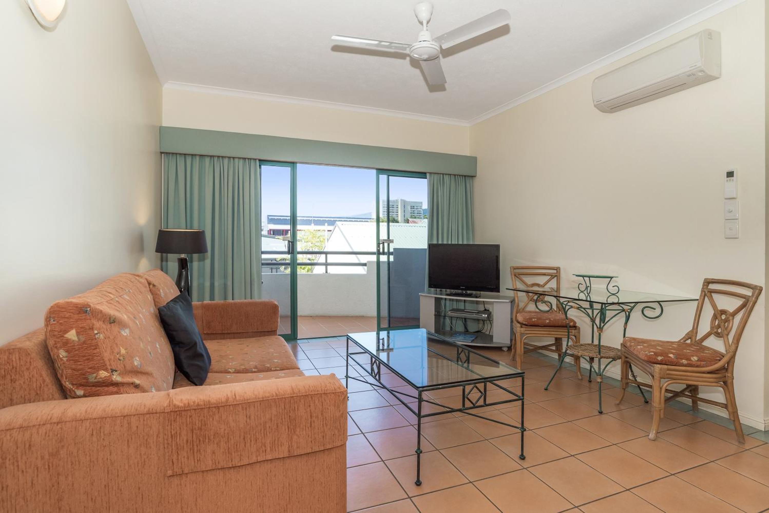 Mid City Luxury Suites-1