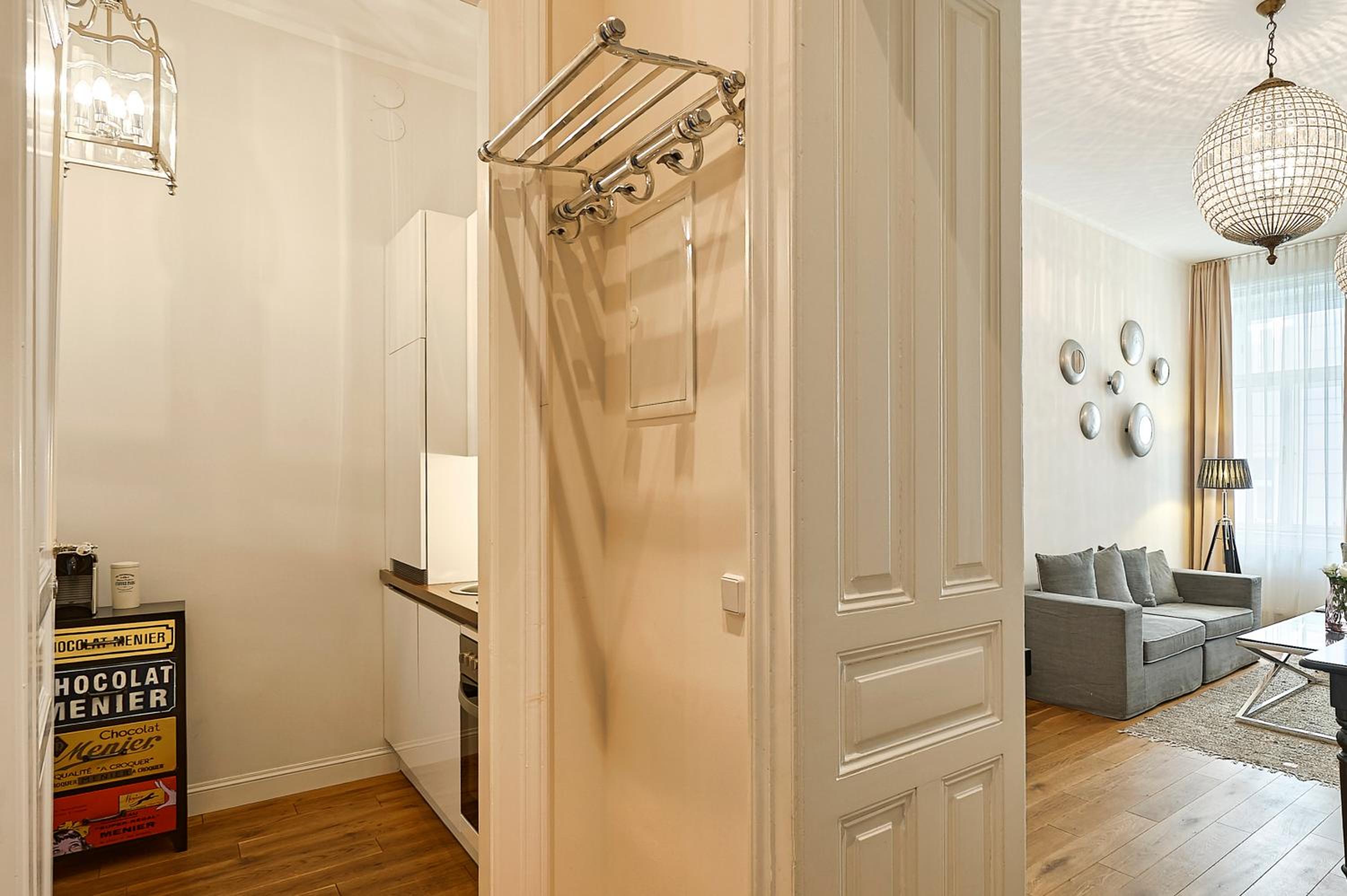 6 rooms Naschmarkt