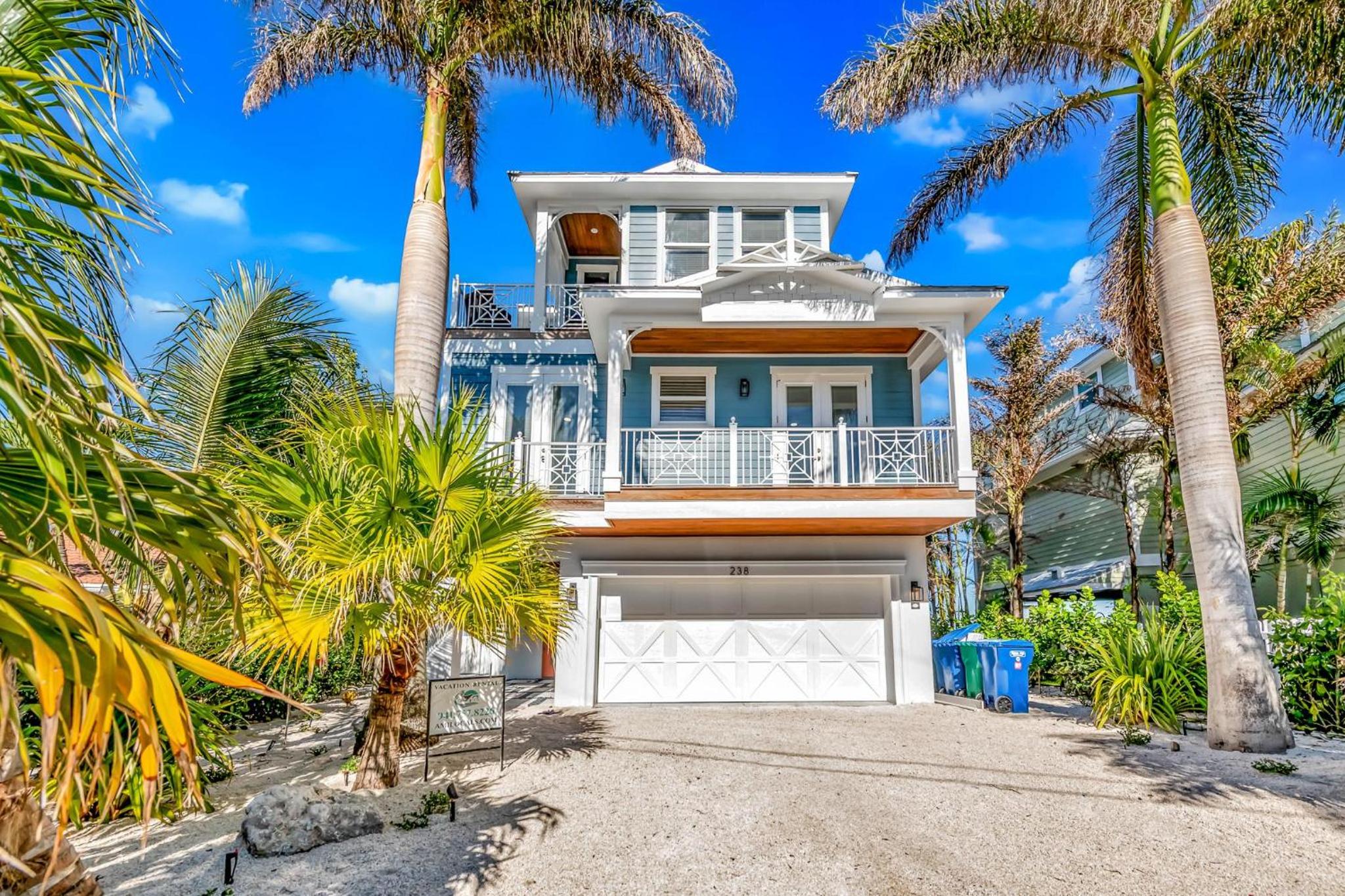 Bayfront Paradise -AMIL