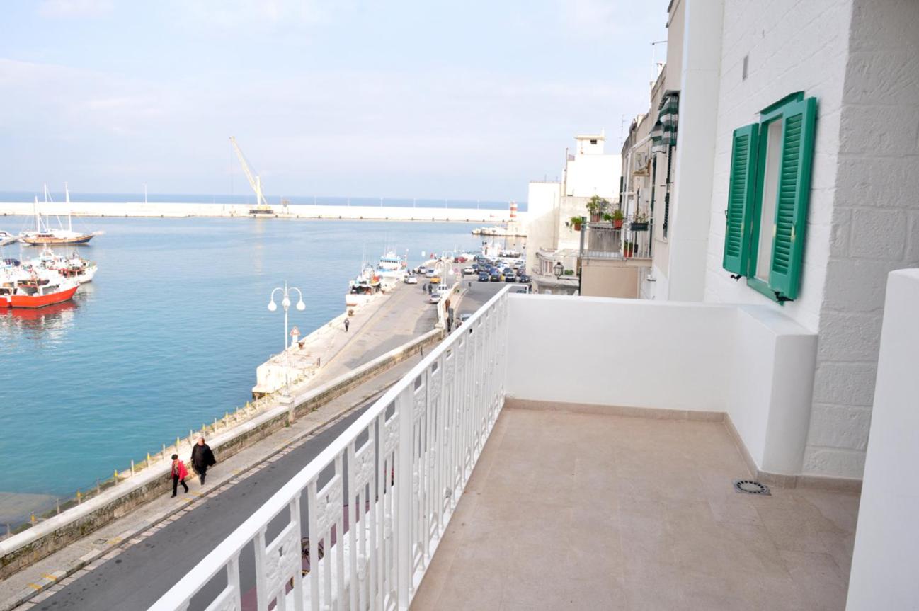Valois vera vista mare photo 2