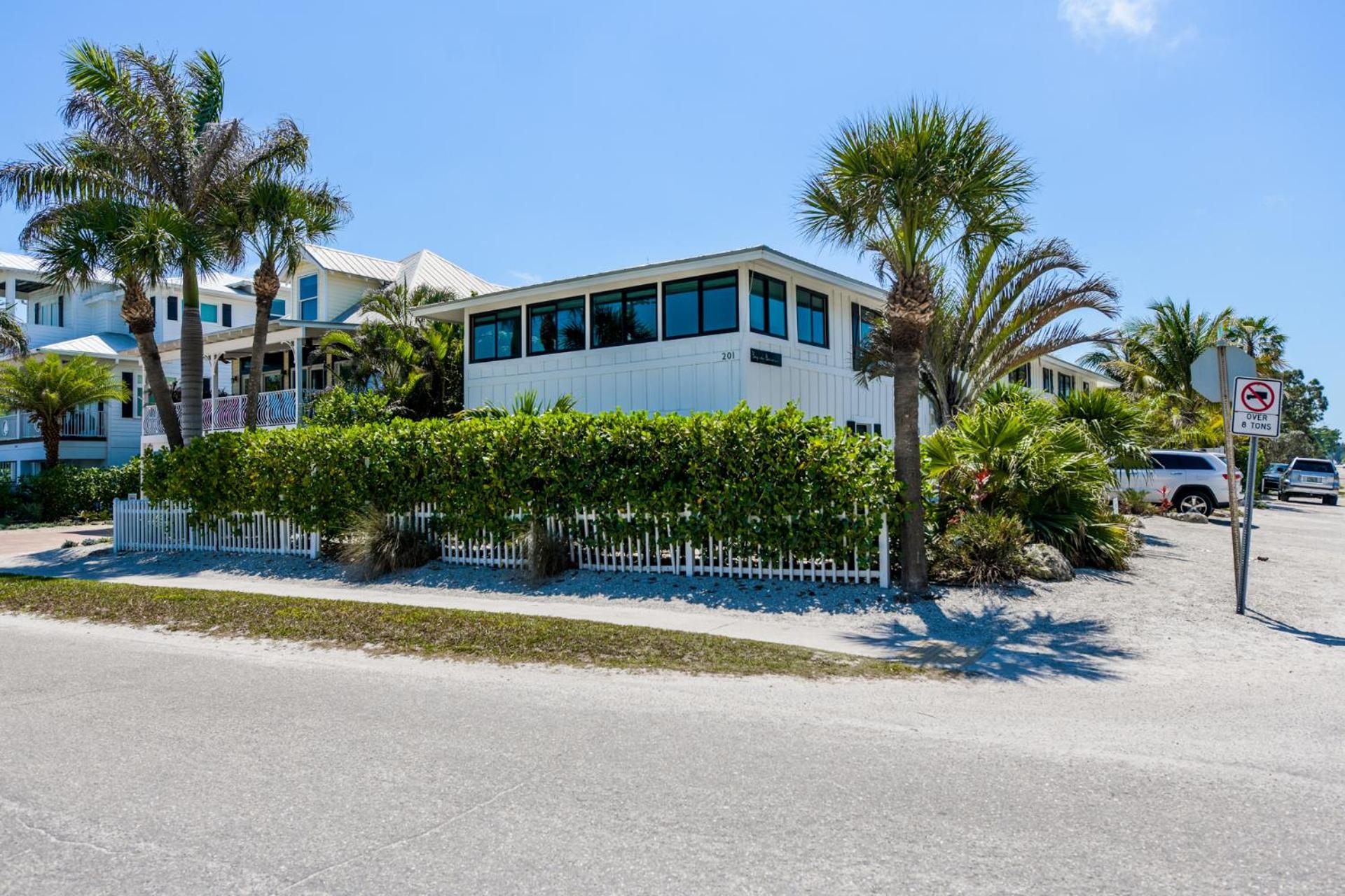 Barefoot by the Bay at Bayside Bungalow