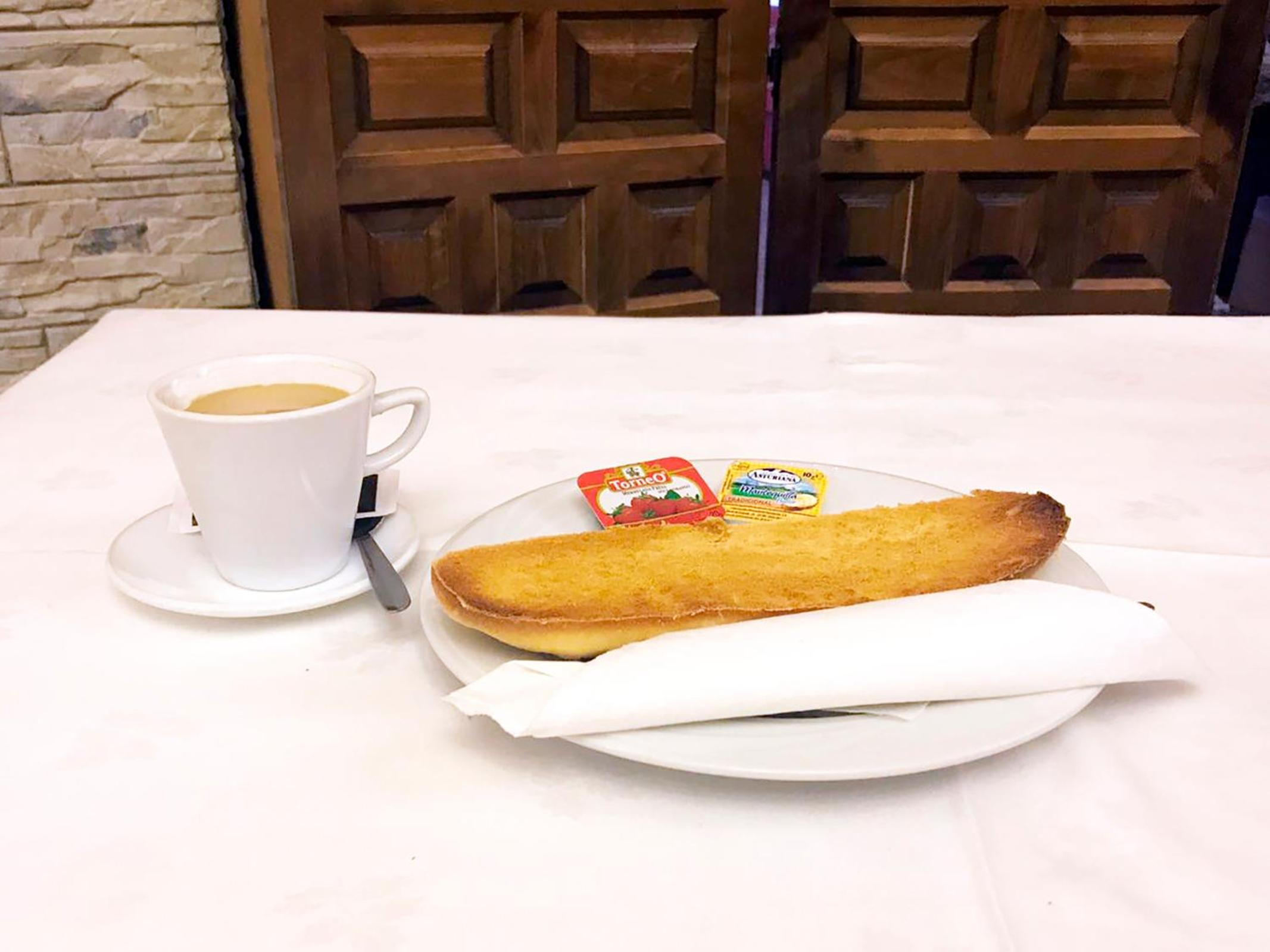 Hostal La Zarza