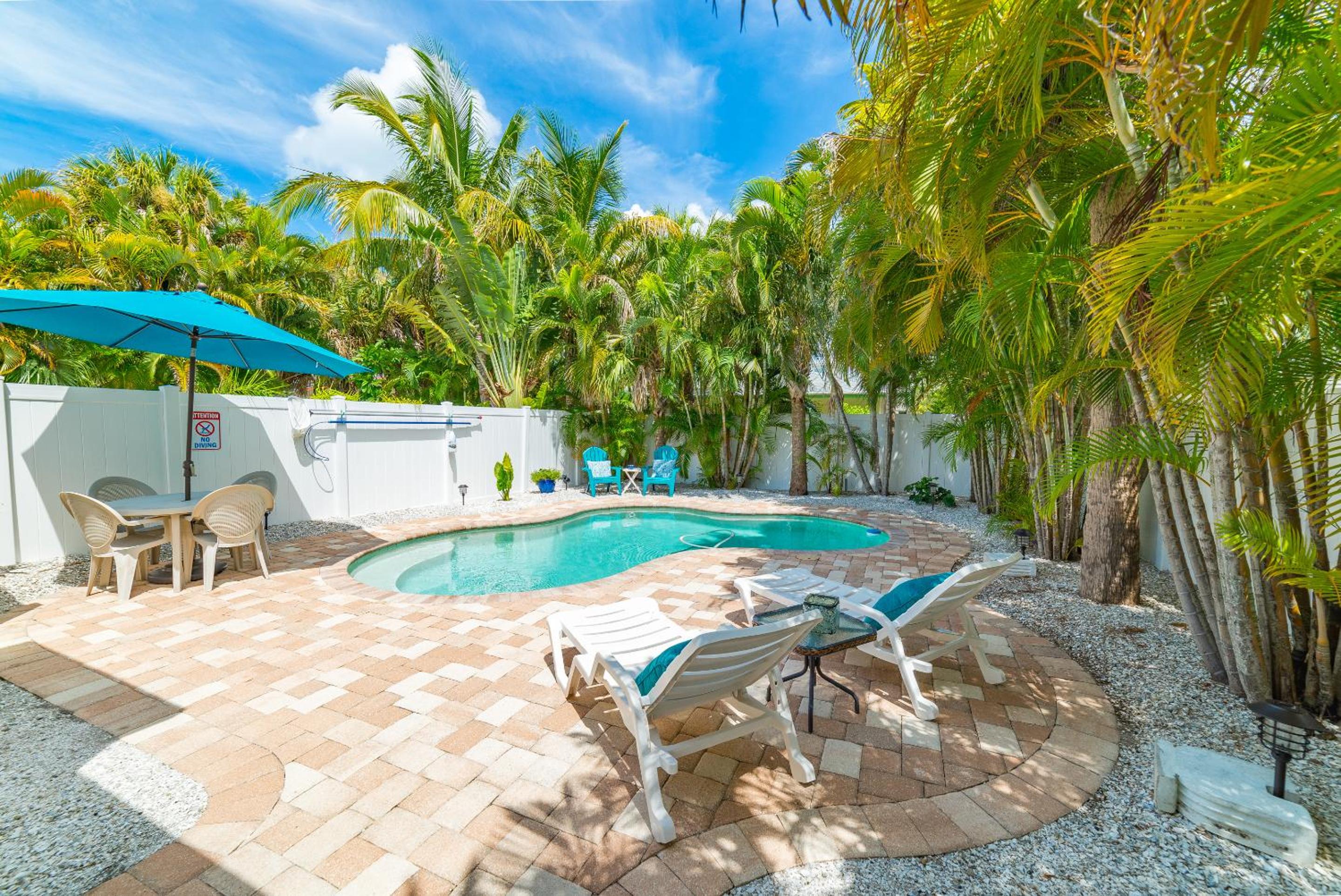 Gulf Breeze Villa B