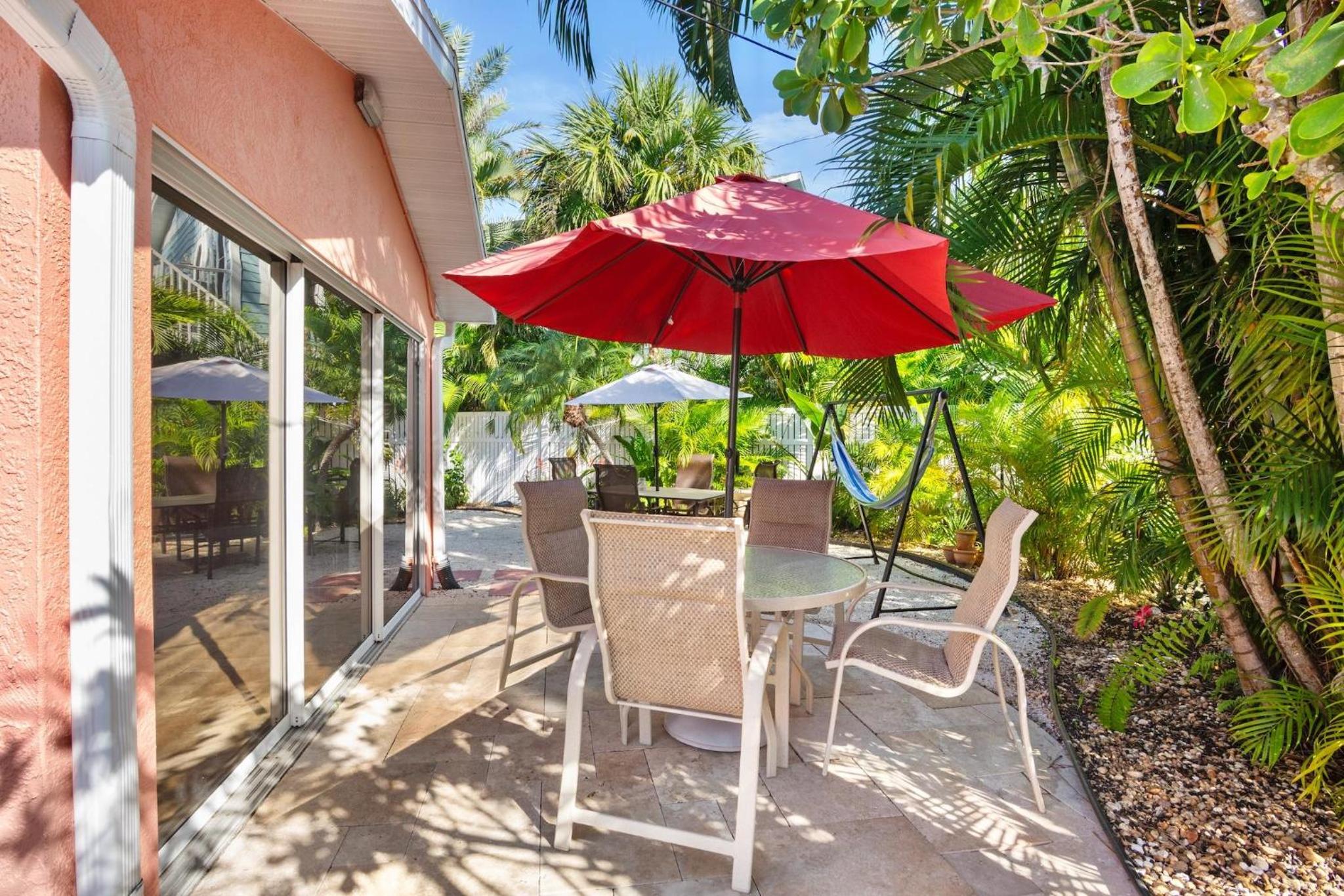 Coral Palms