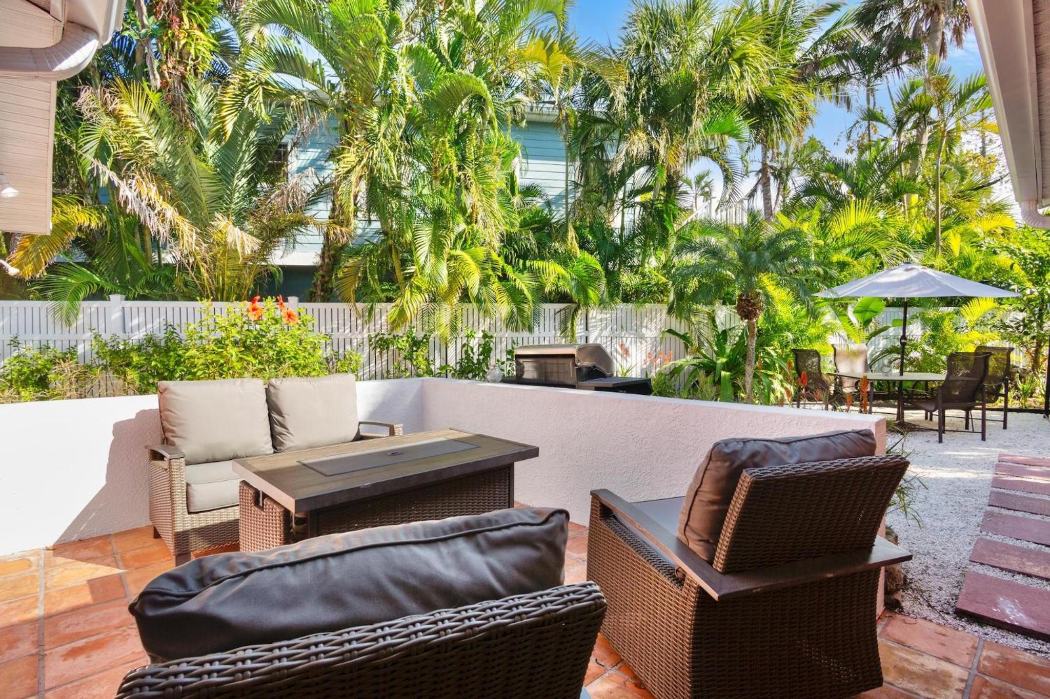 Coral Palms