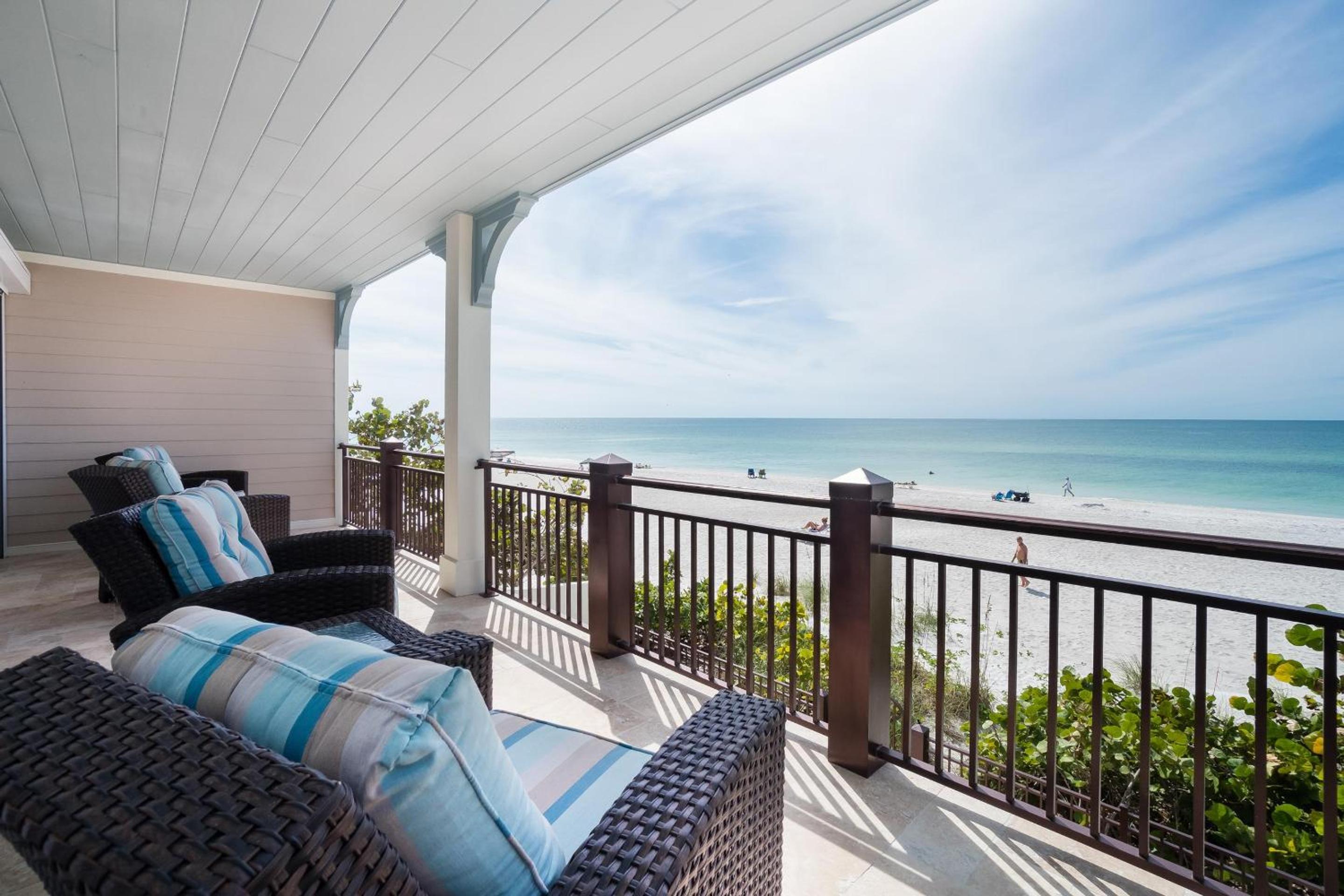 Tarpon Lookout