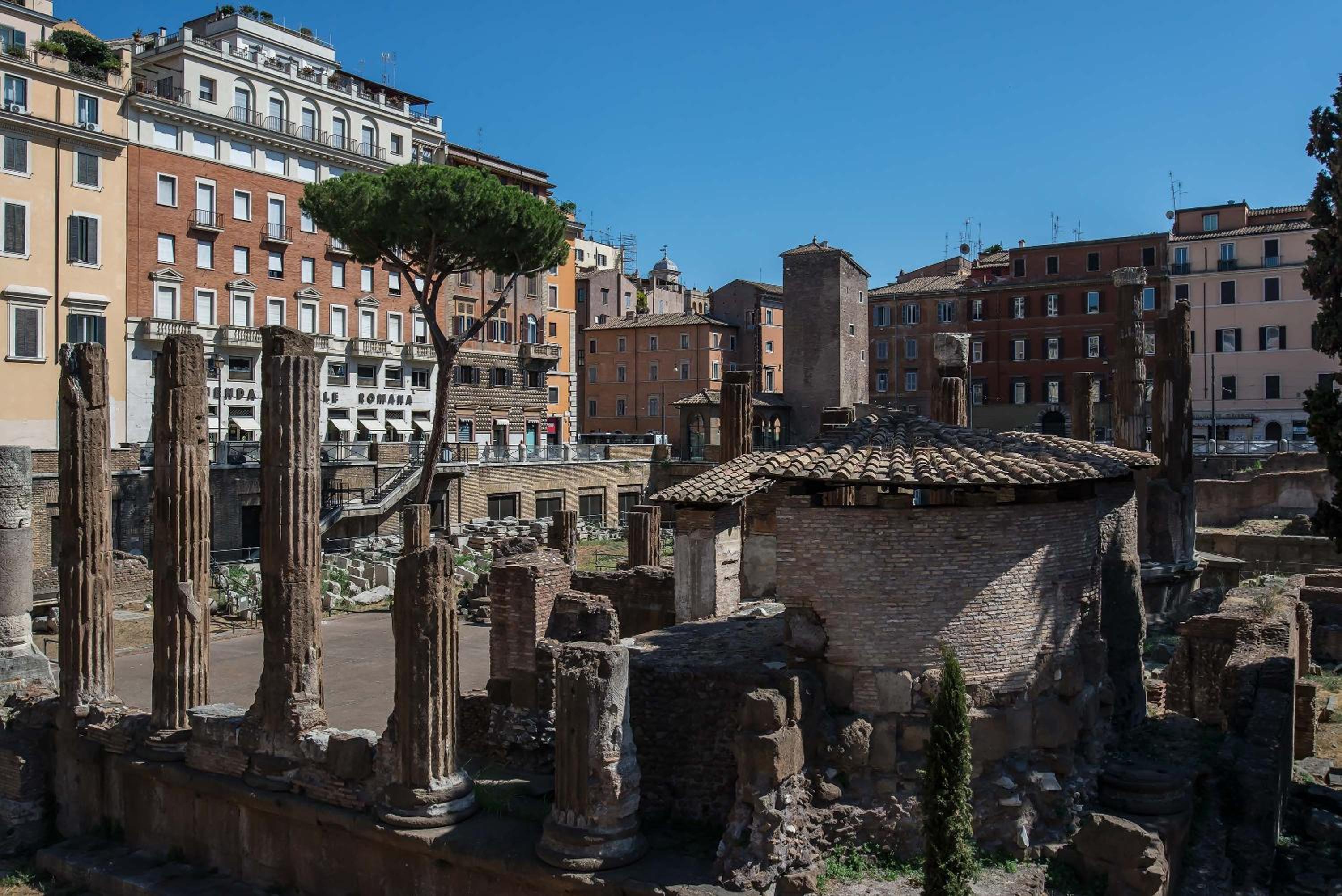 Pantheon Caesar Relais