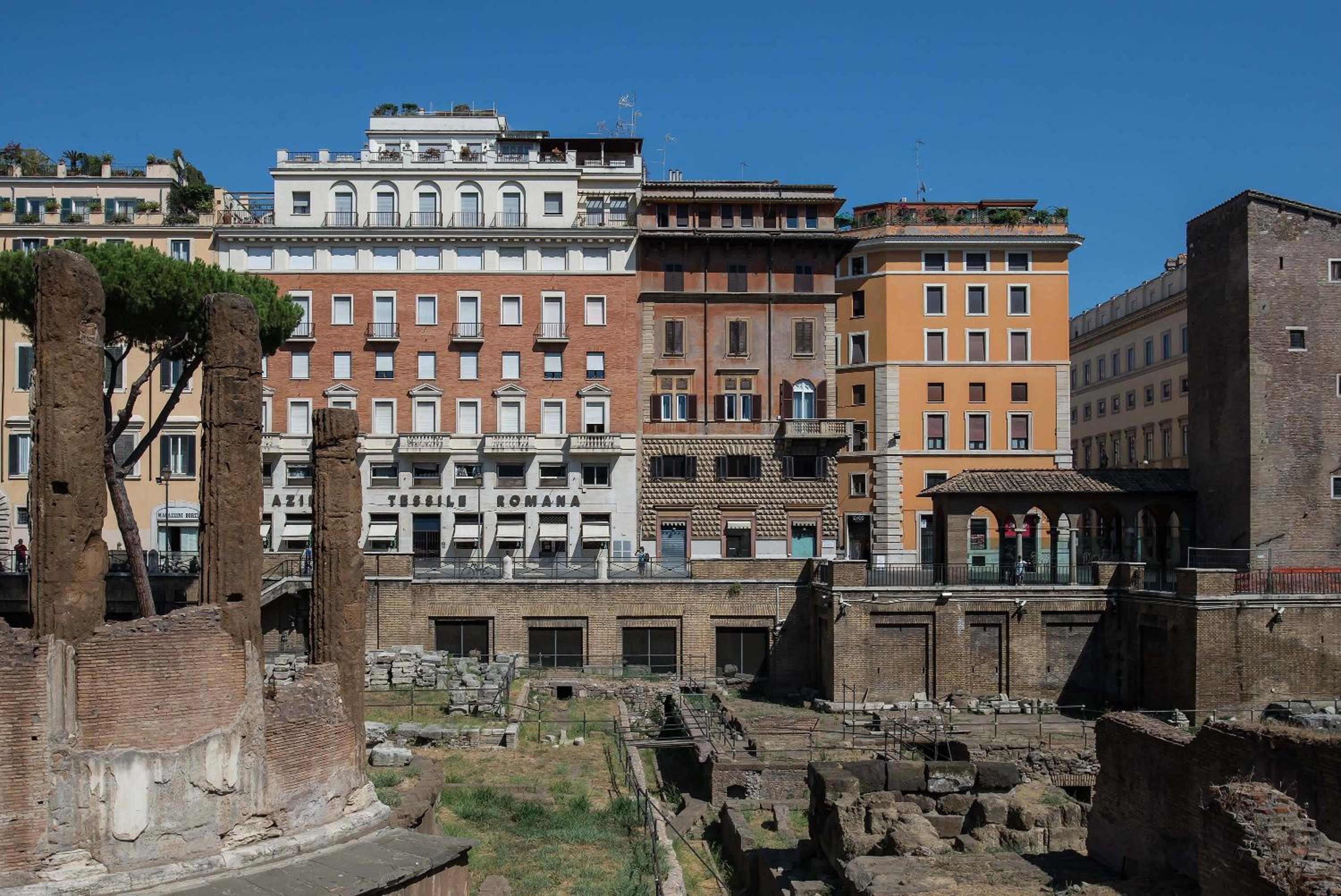 Pantheon Caesar Relais