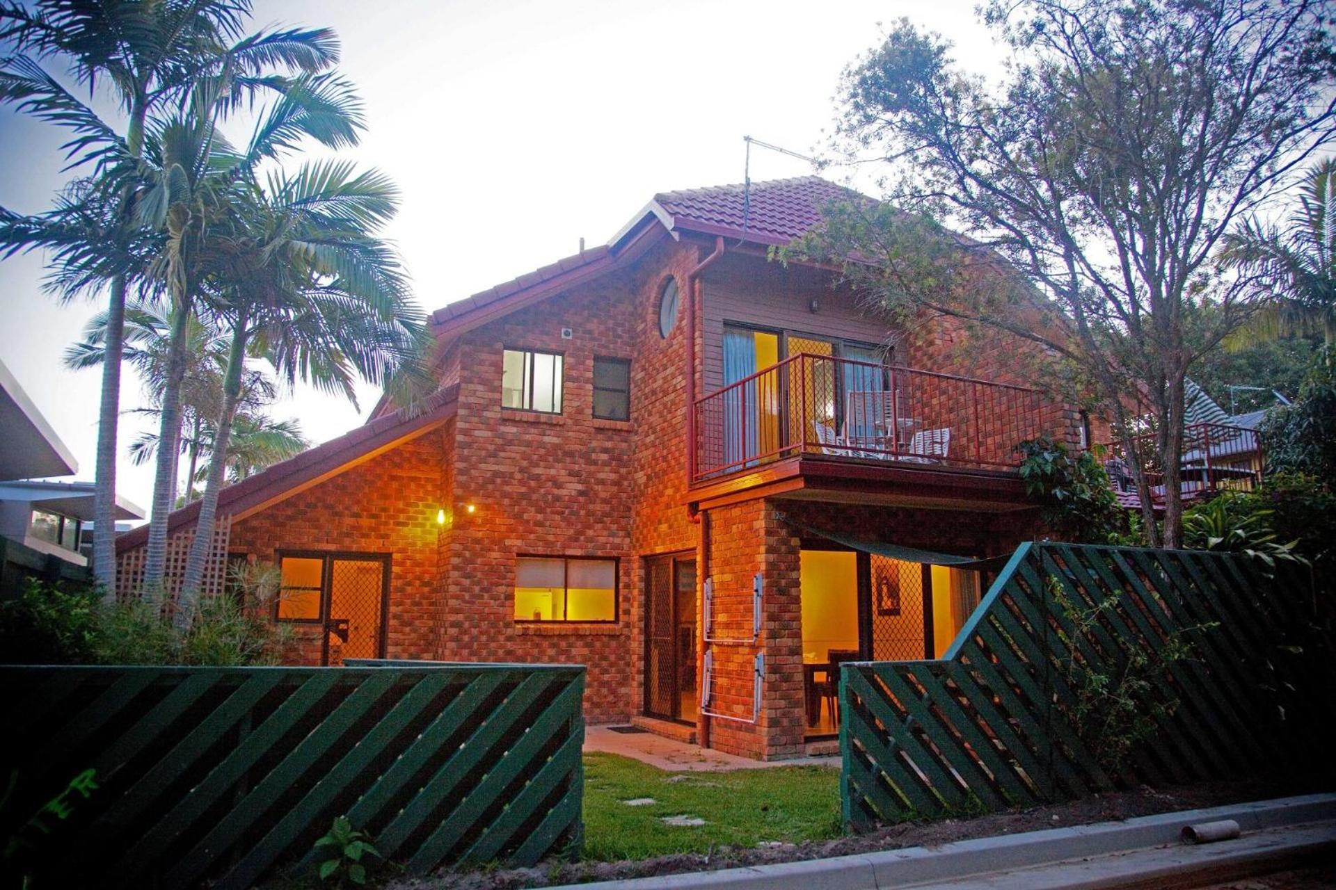 Mango Tree 4 - 63 Shirley Street
