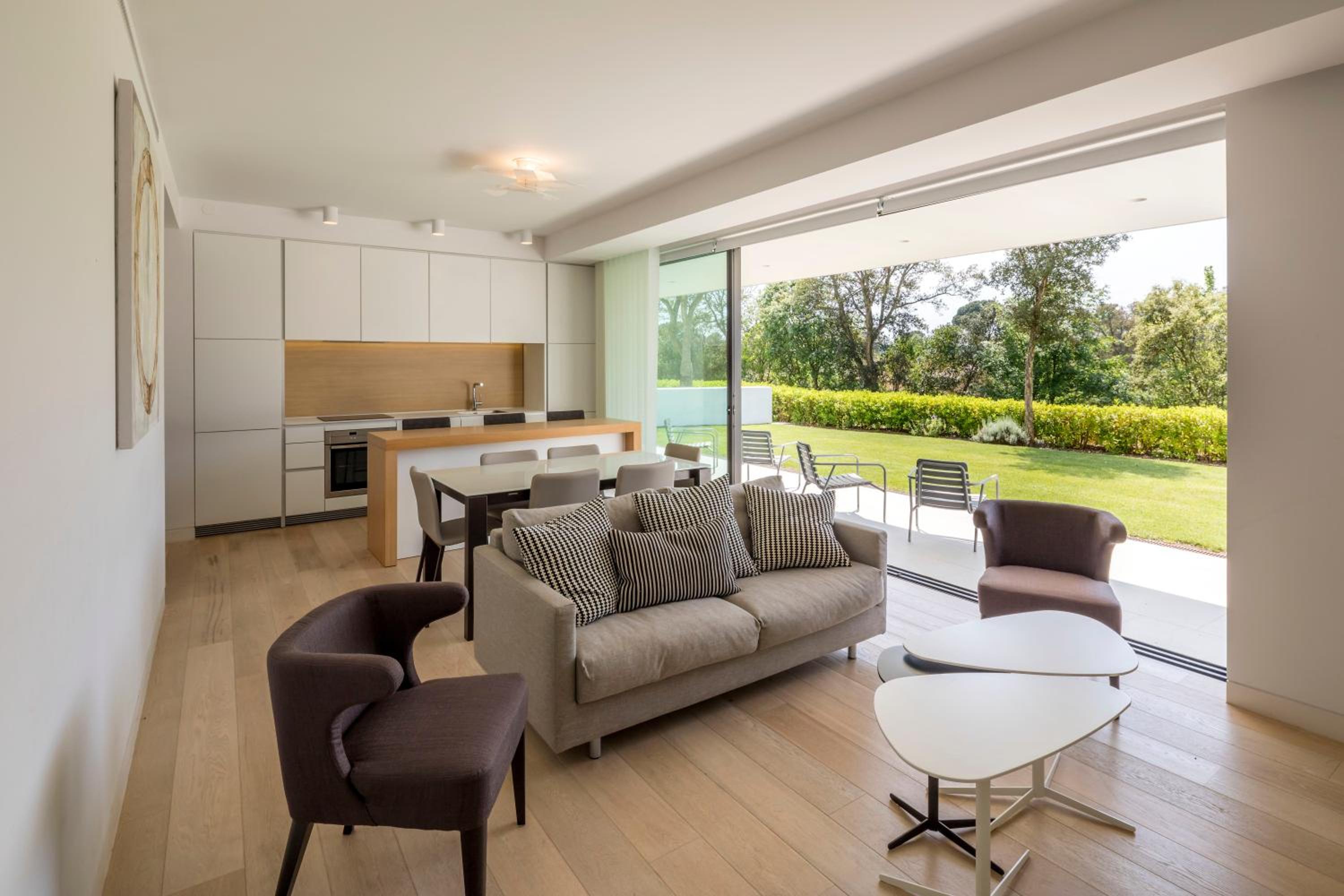 Holiday Rentals at Camiral, a Quinta do Lago Resort