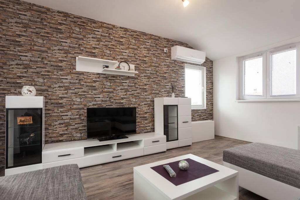 Apartments Lovrić view 3