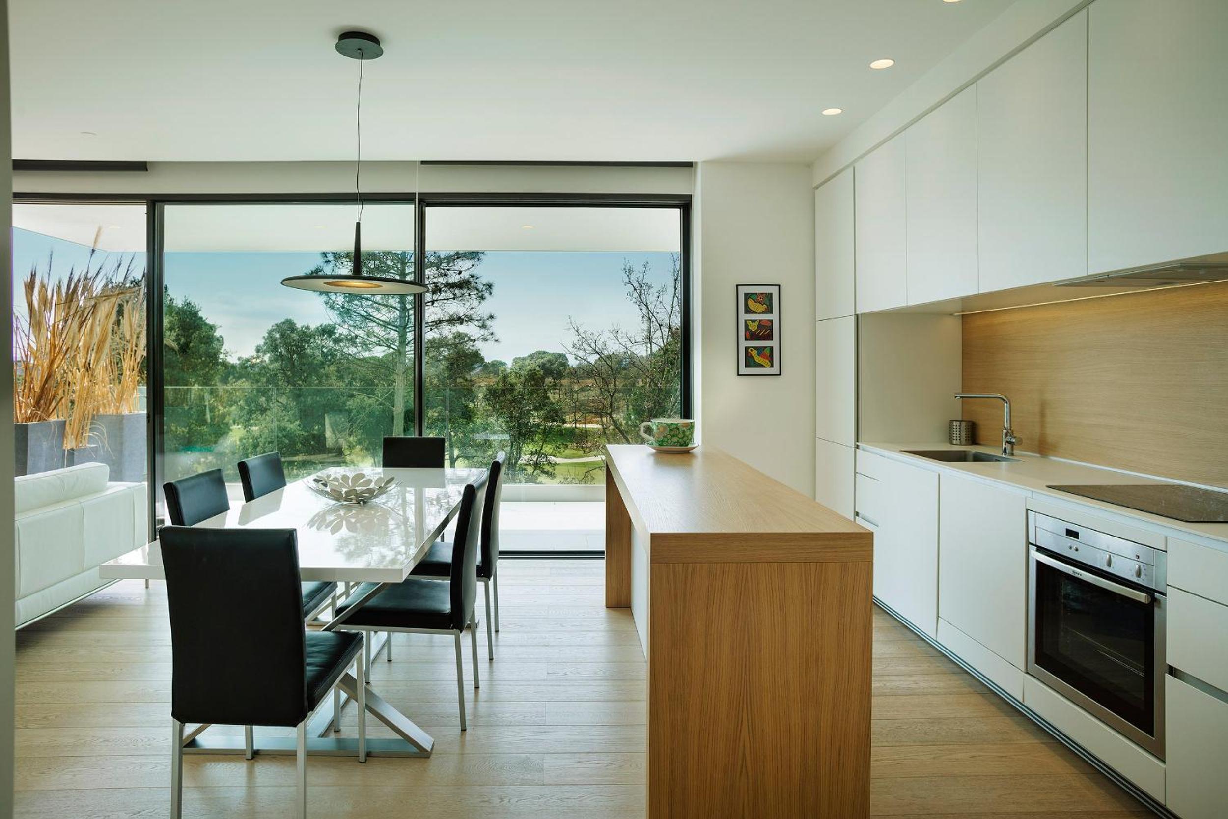 Holiday Rentals at Camiral, a Quinta do Lago Resort