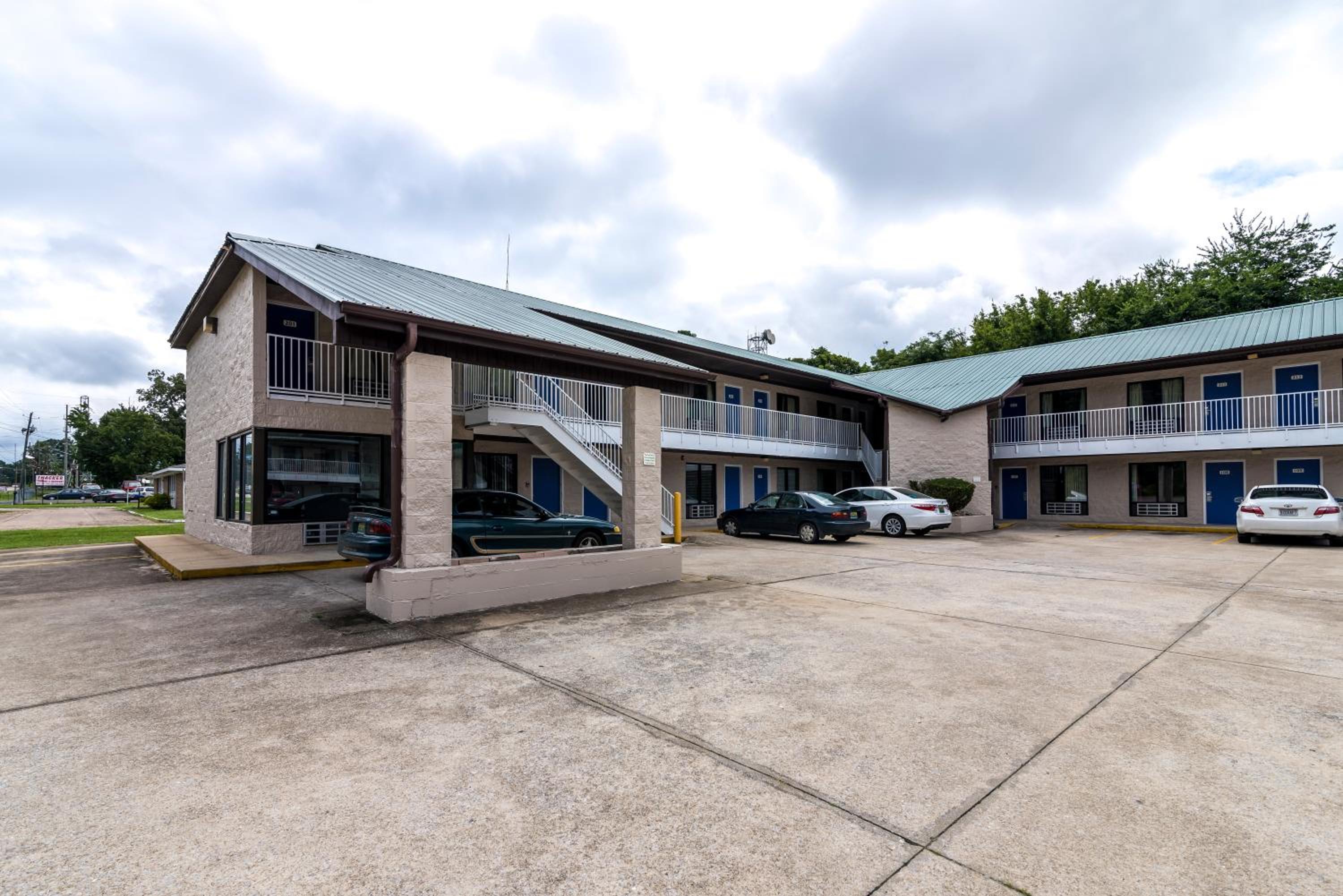 Motel 6-Attalla, AL