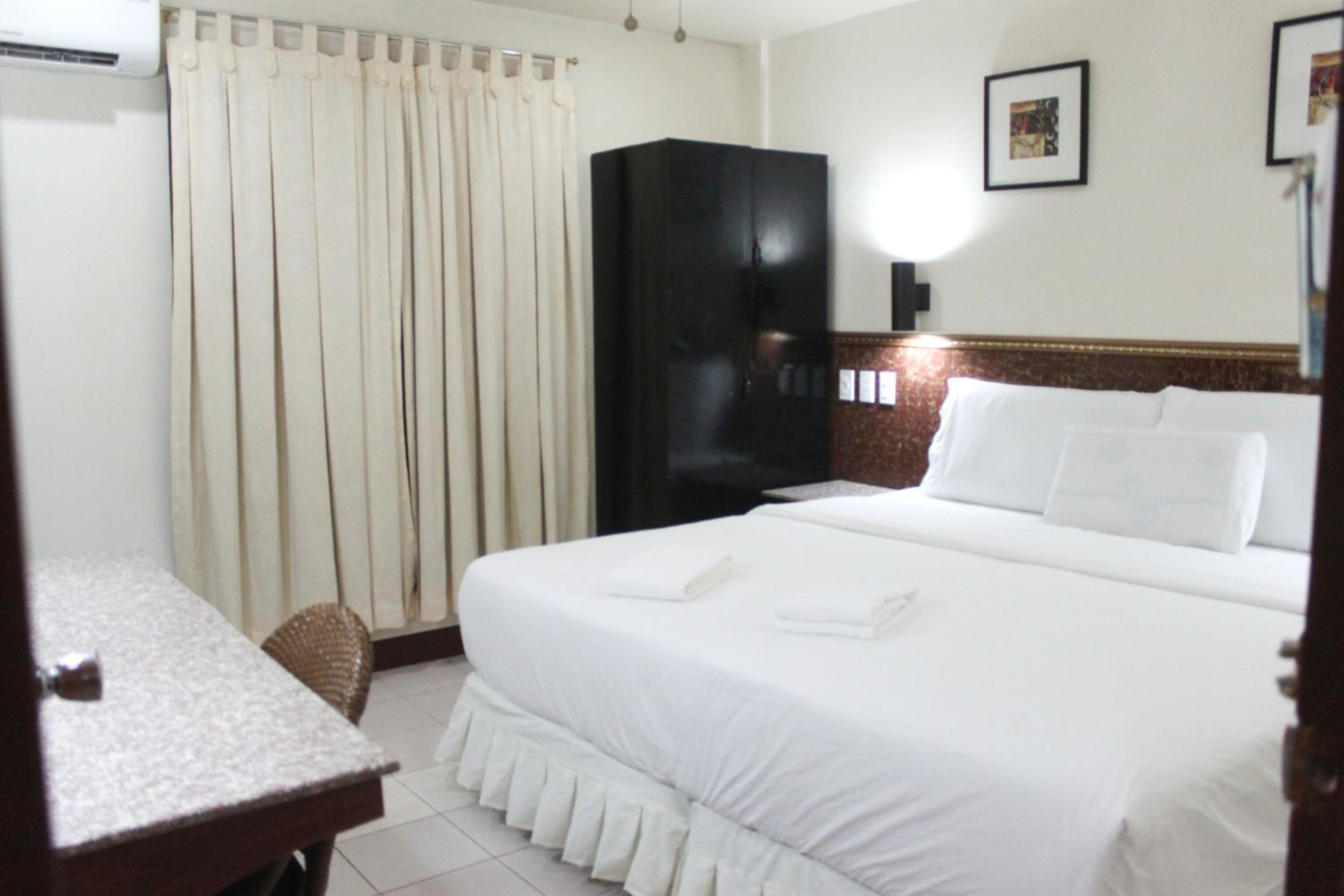 Lost Horizon Beach Dive Resort, Panglao - 10