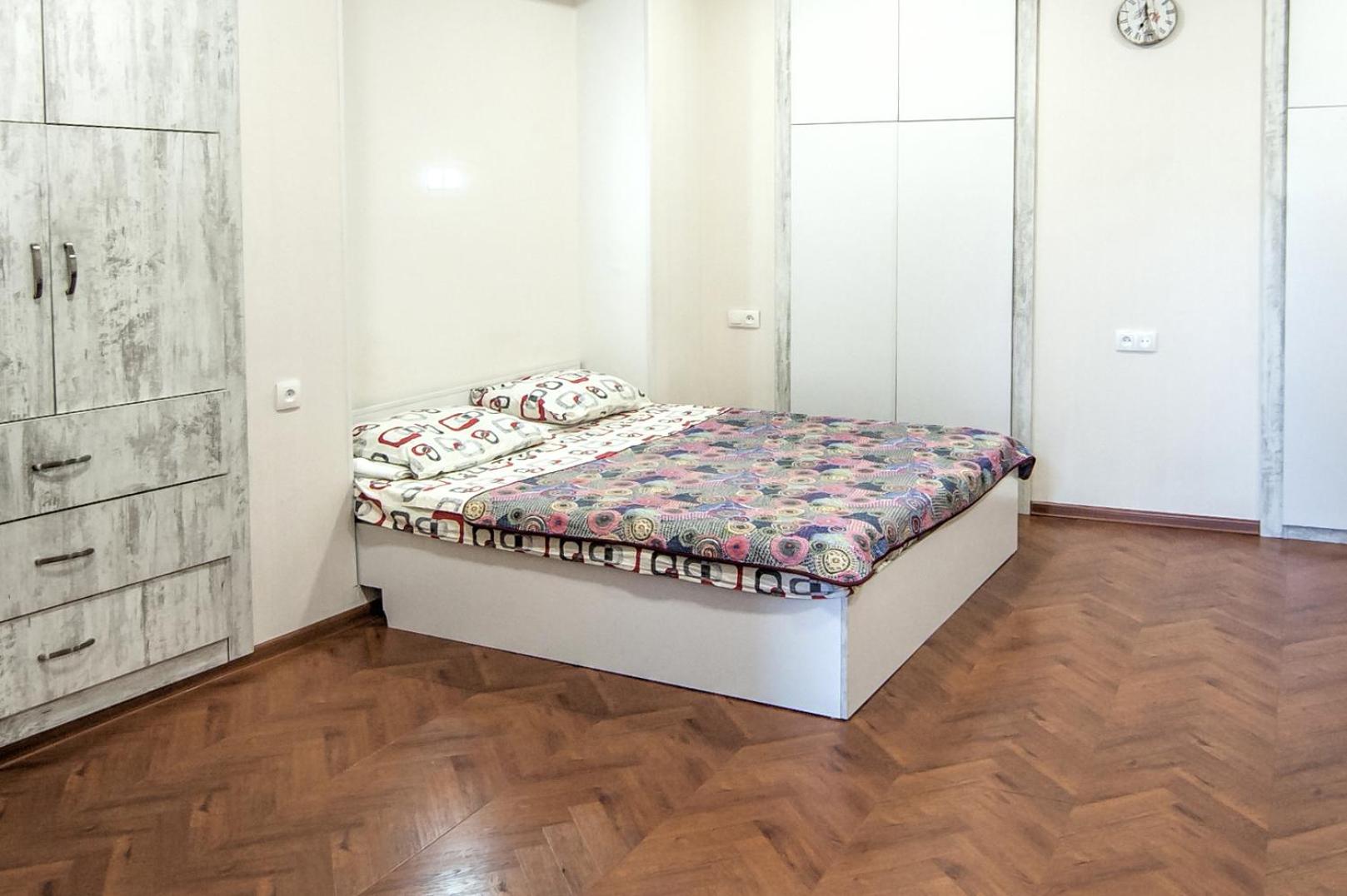 White Apartment Old Tbilisi view 2